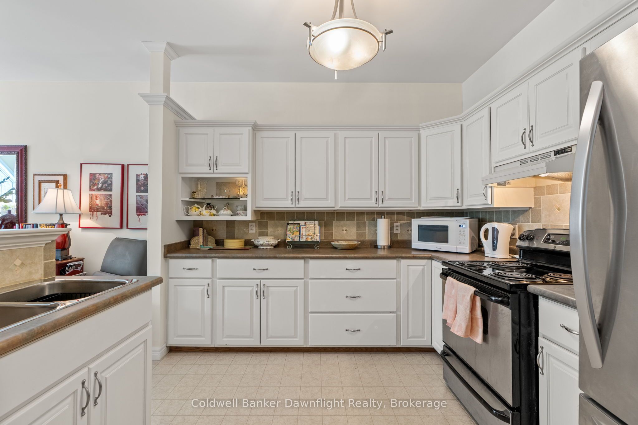 7 Brookside Place Property Photo 11