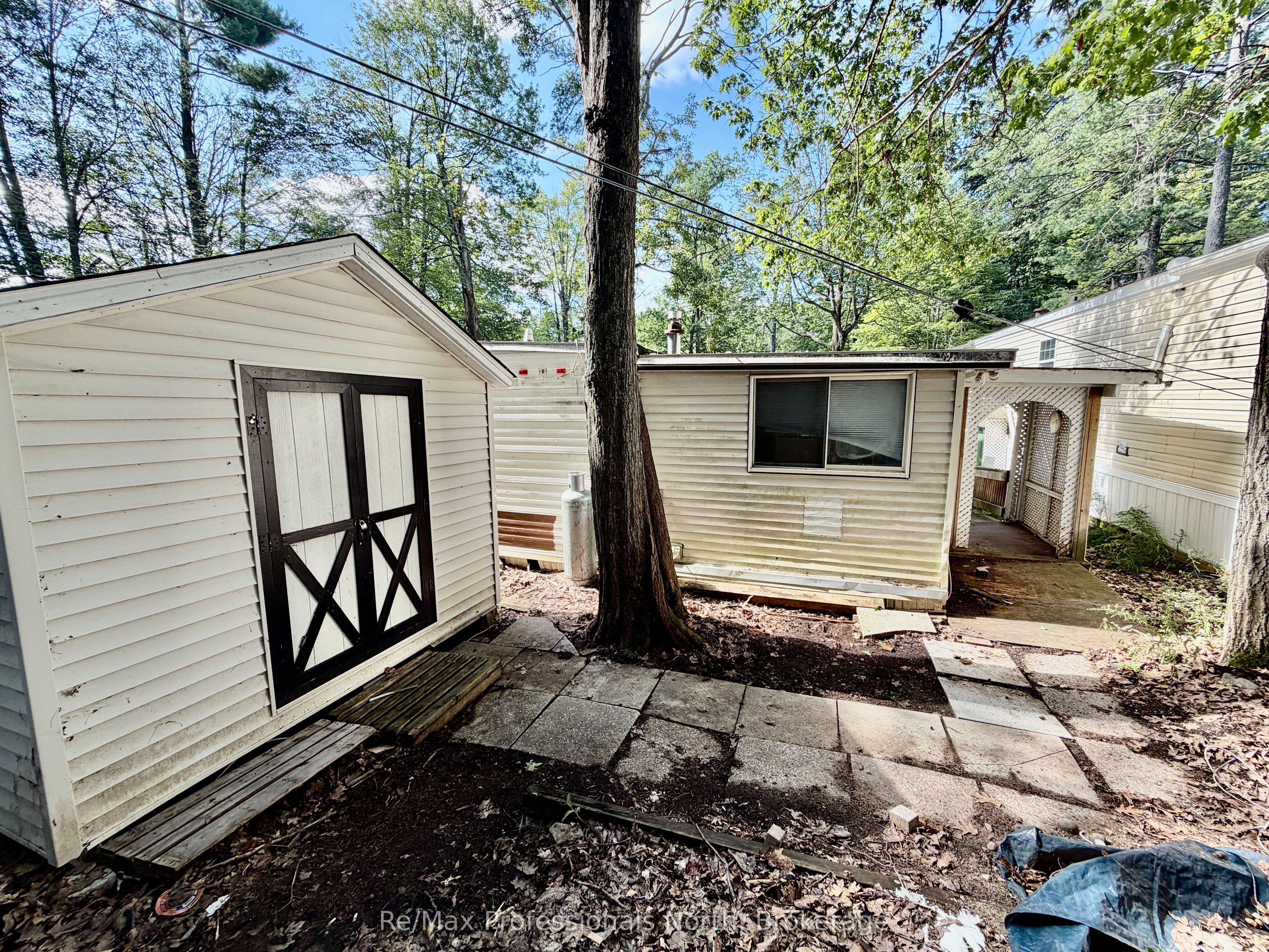 1007 Racoon Road 7 Property Photo 4