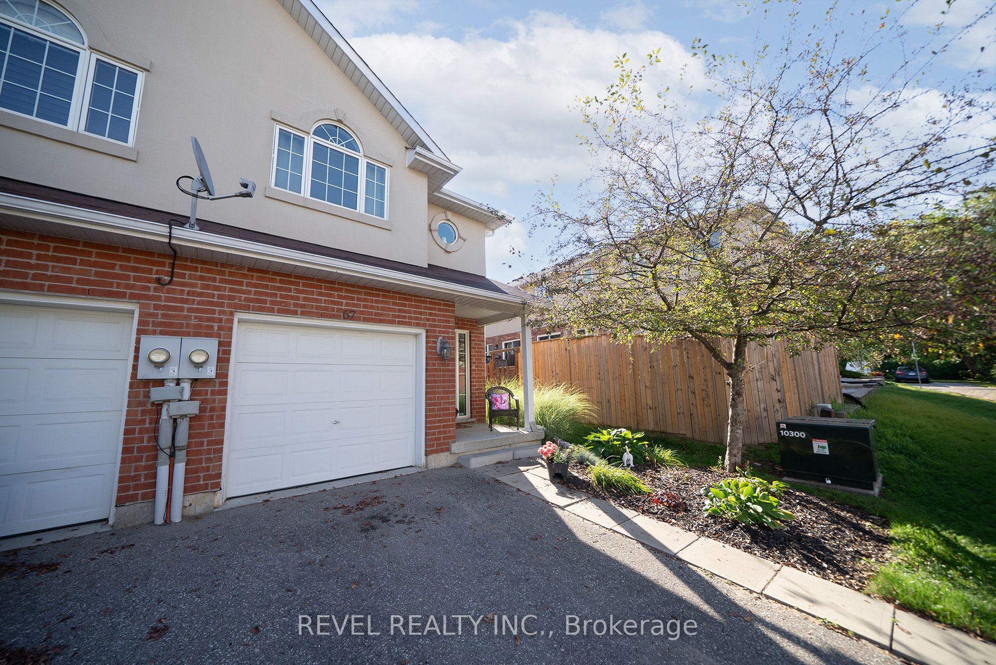 20 Mcconkey Crescent 67 Property Photo 4
