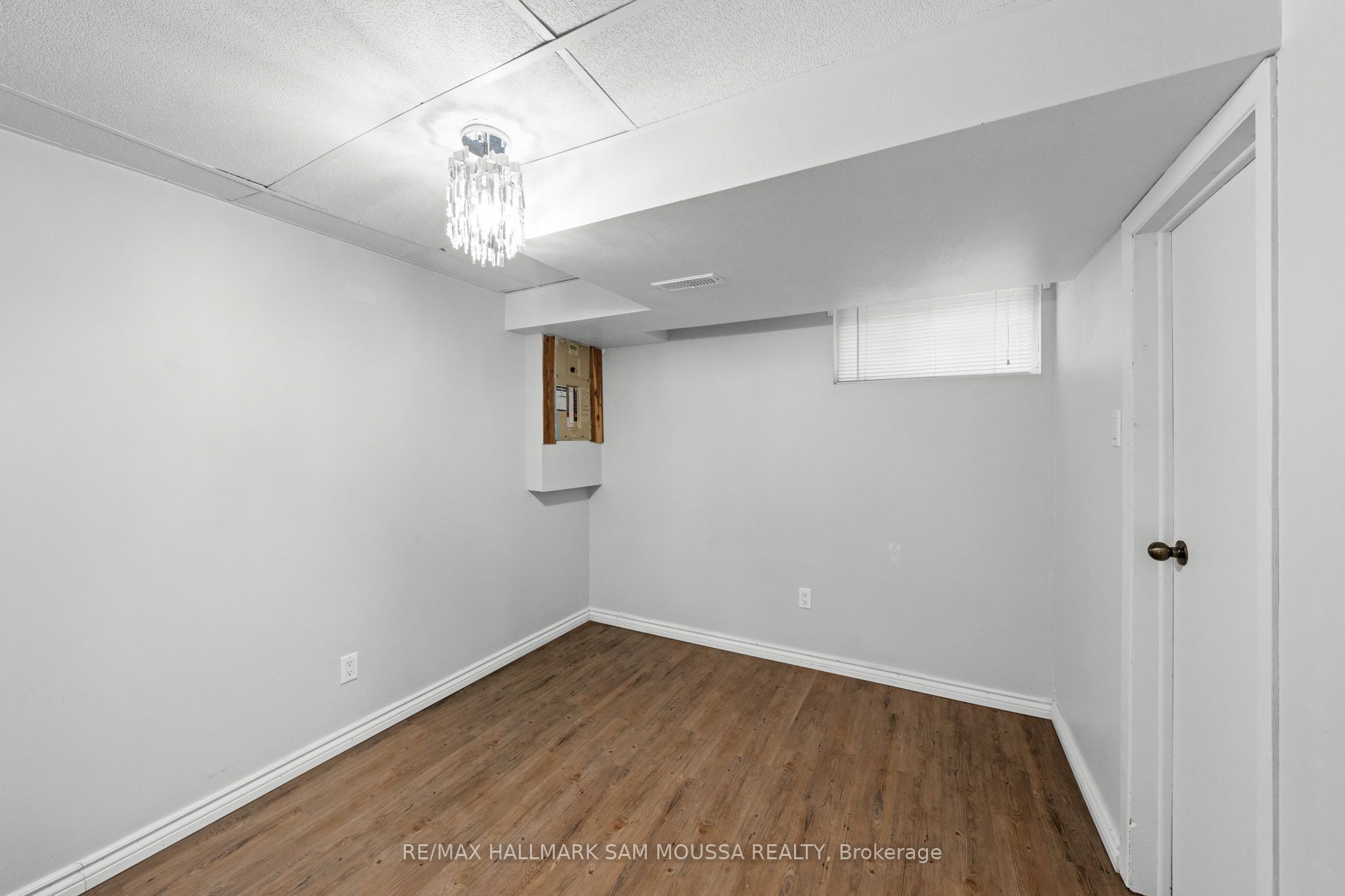 378 Byron Avenue Property Photo 24