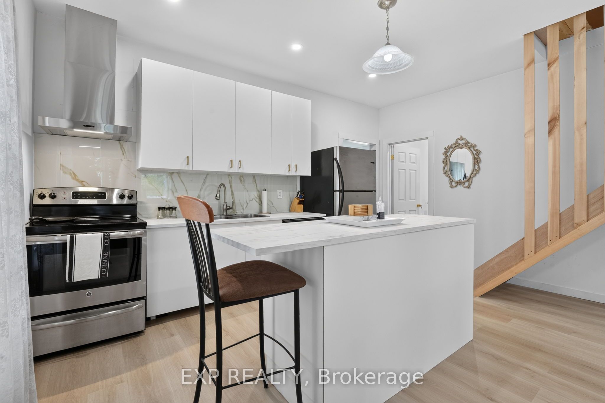45 Phipps Street Property Photo 21