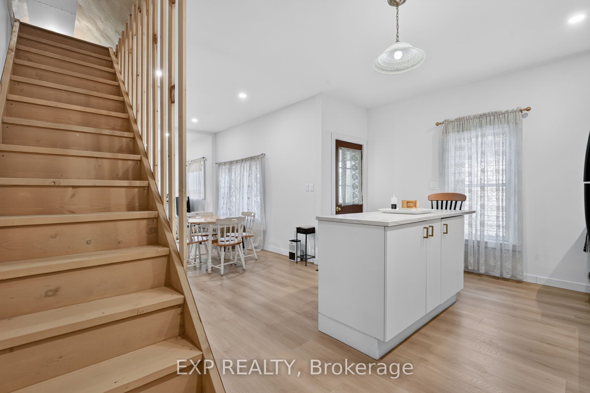 45 Phipps Street Property Photo 25