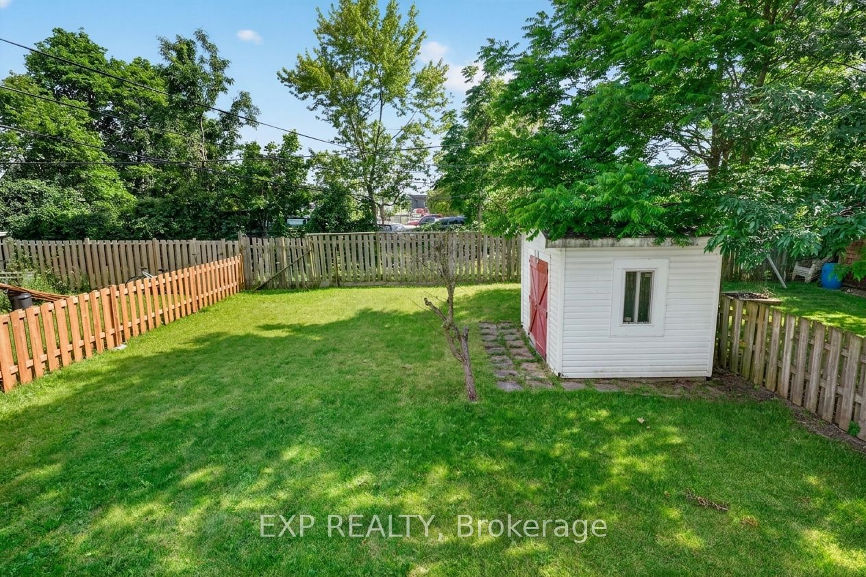 45 Phipps Street Property Photo 41