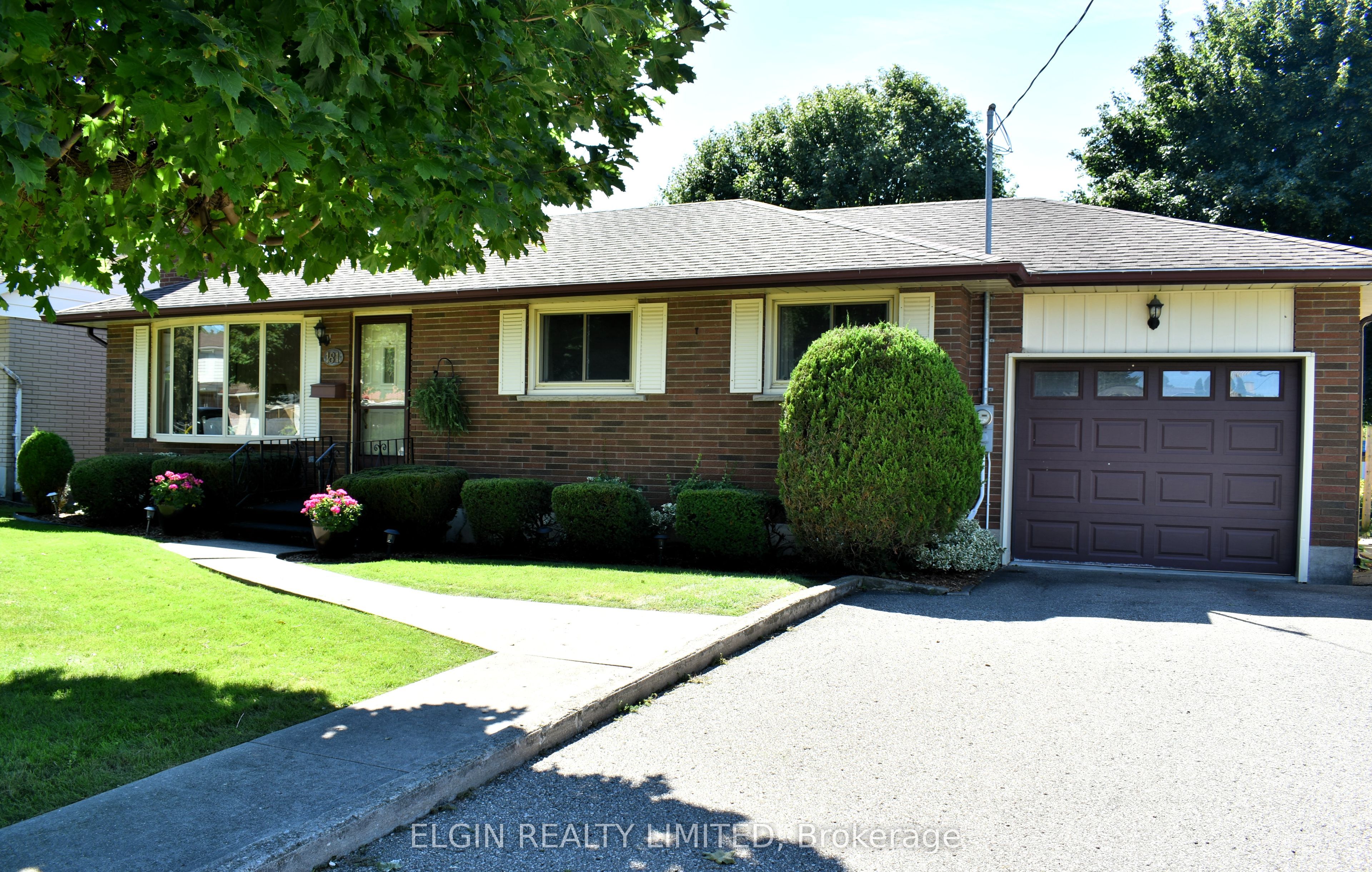 181 Locust Street Property Photo 4