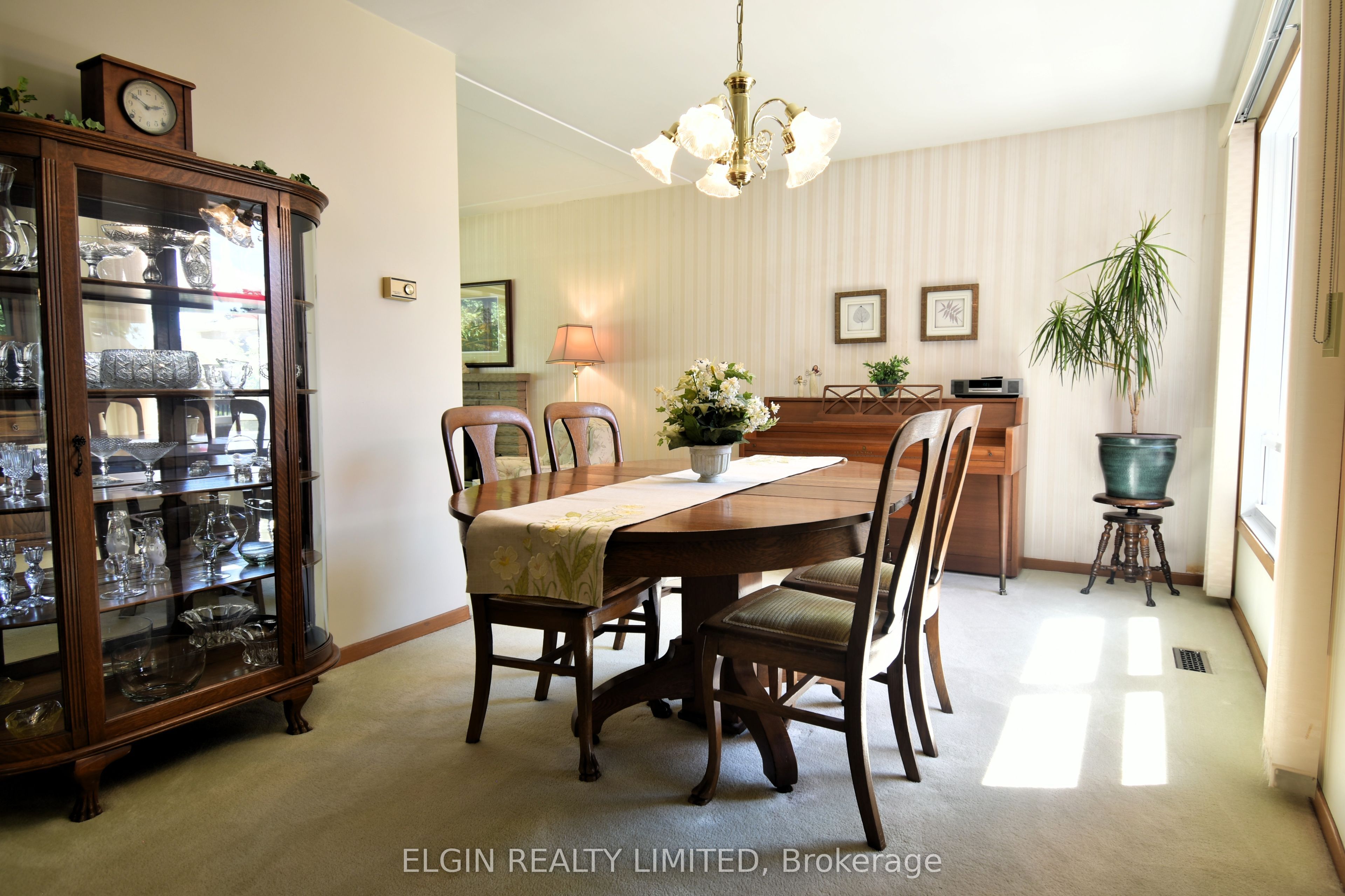 181 Locust Street Property Photo 11