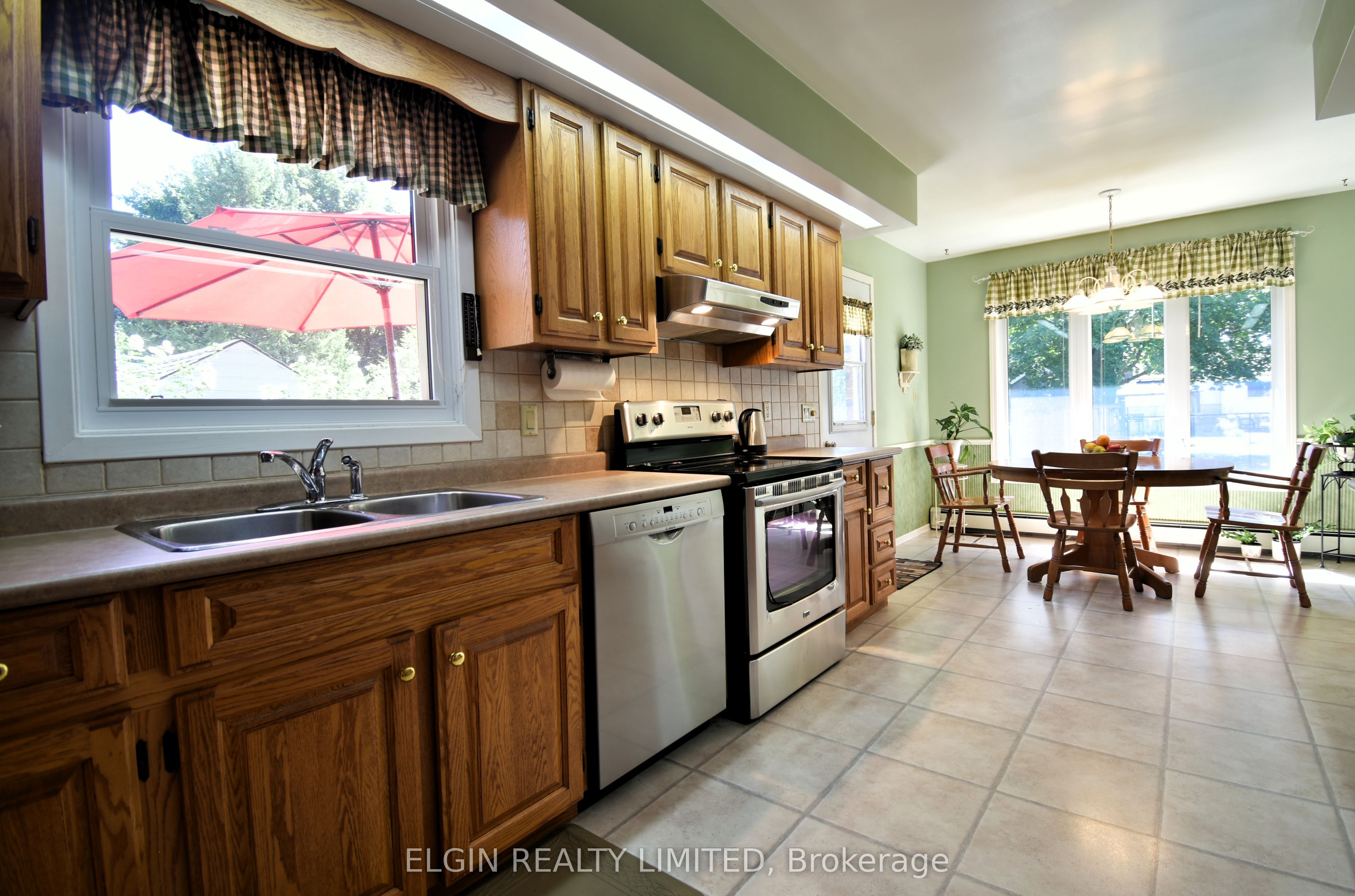 181 Locust Street Property Photo 16