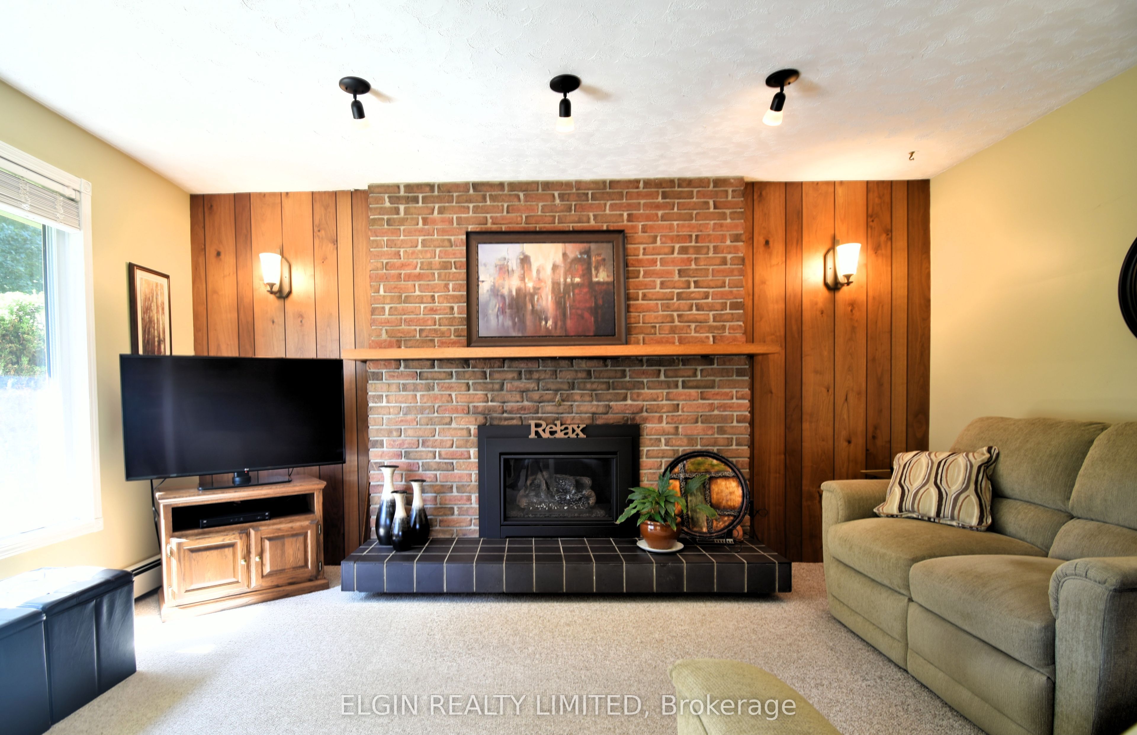 181 Locust Street Property Photo 19