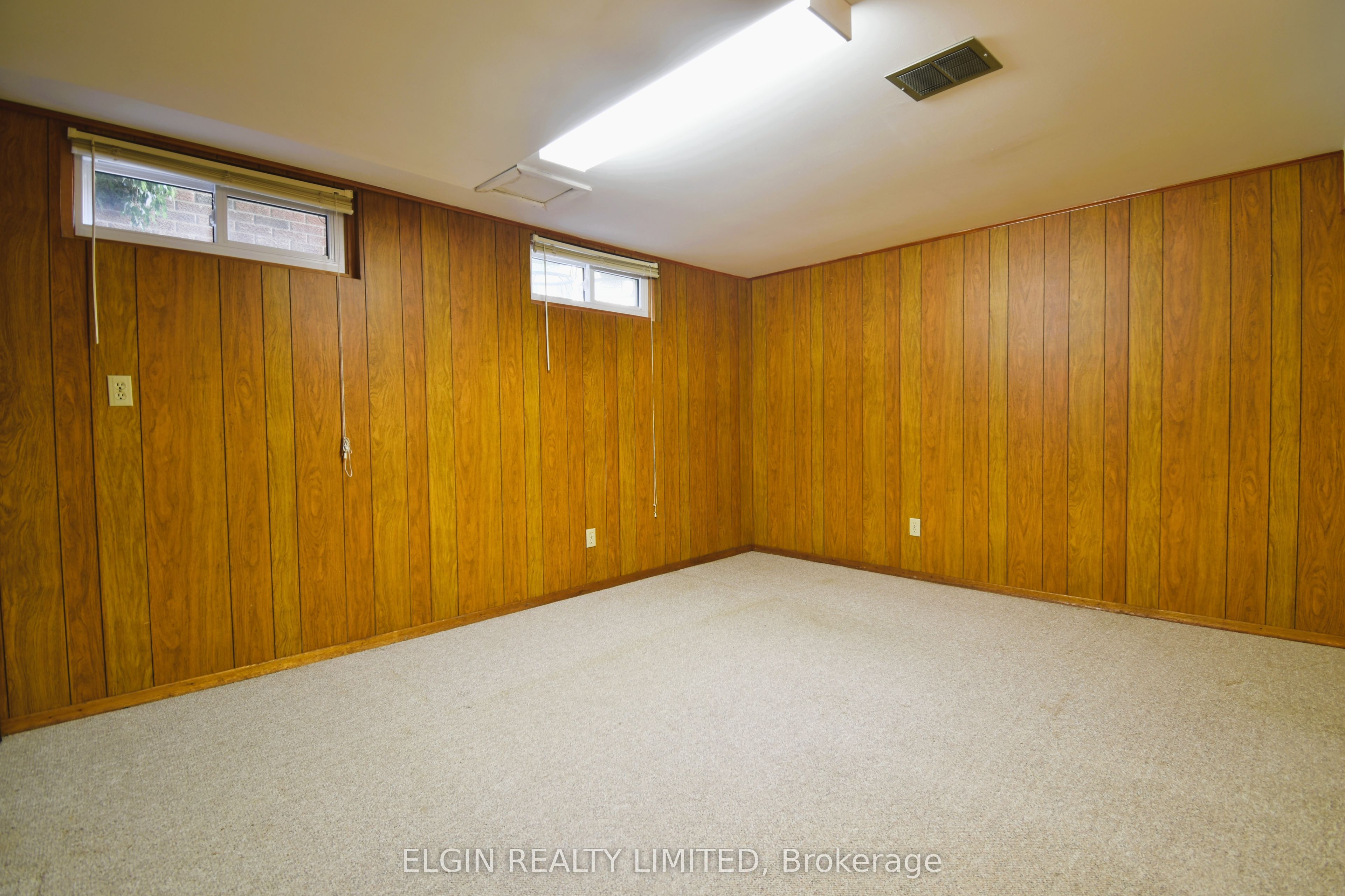 181 Locust Street Property Photo 23