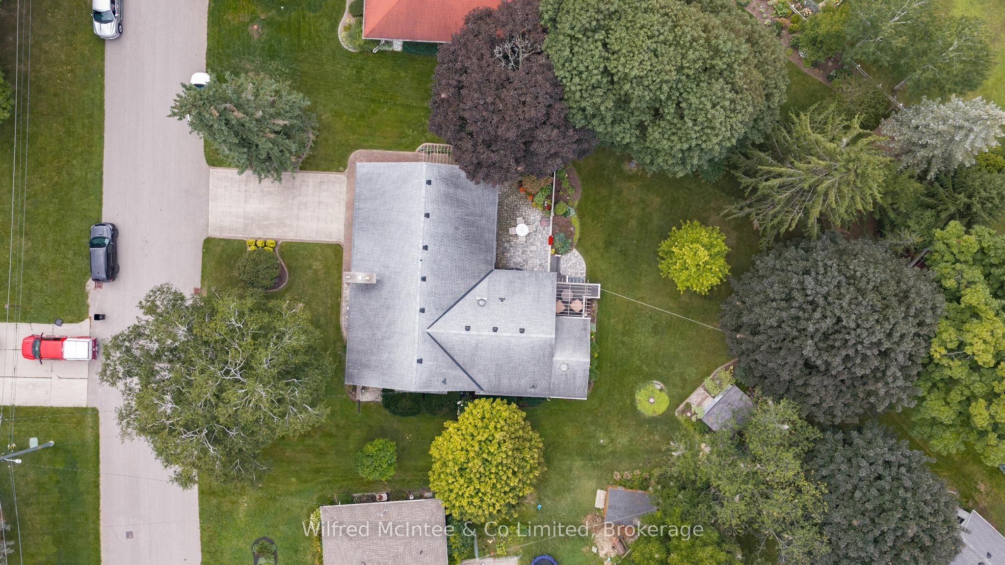 31 Johnstone Boulevard Property Photo 3