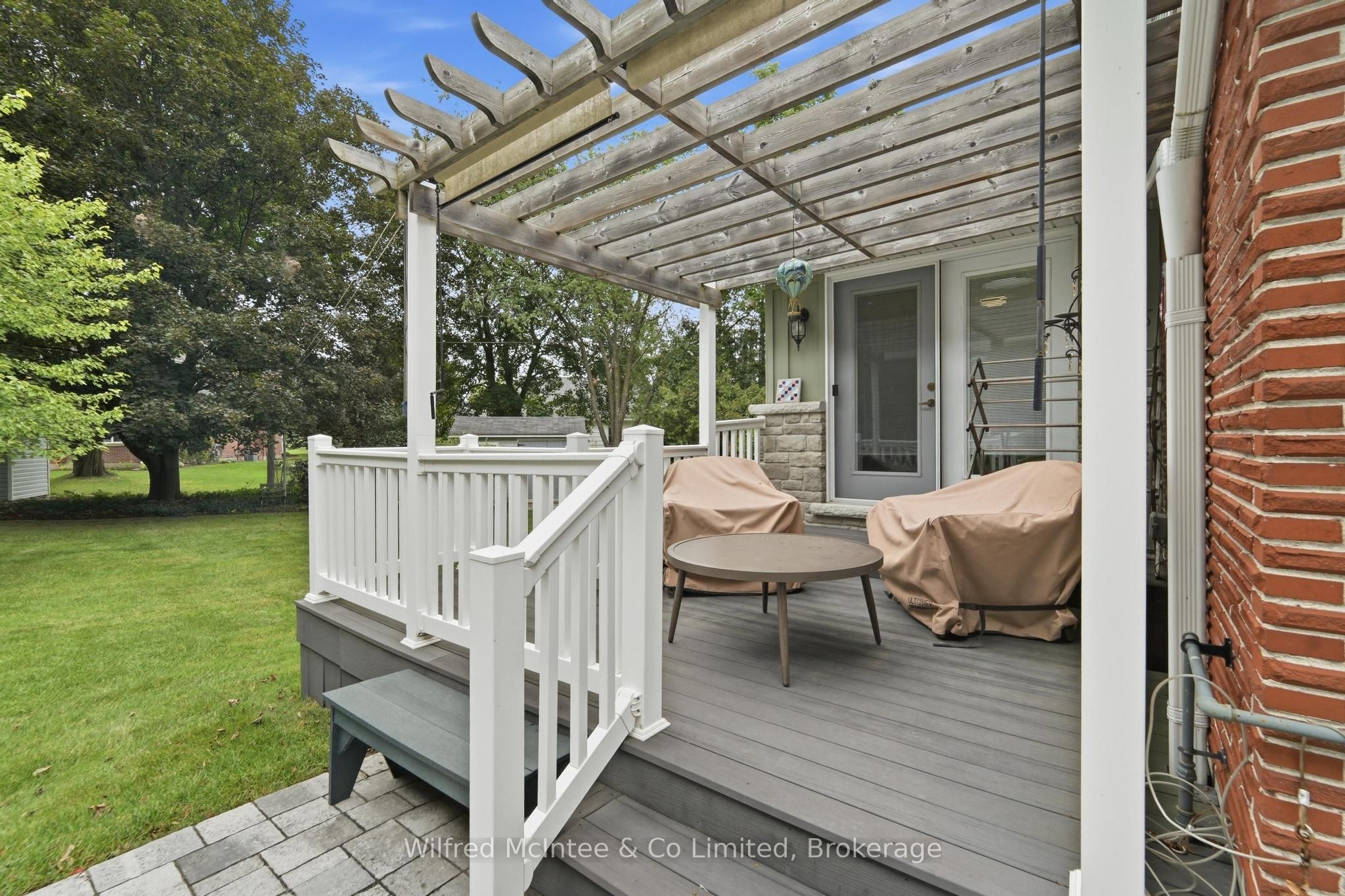 31 Johnstone Boulevard Property Photo 18