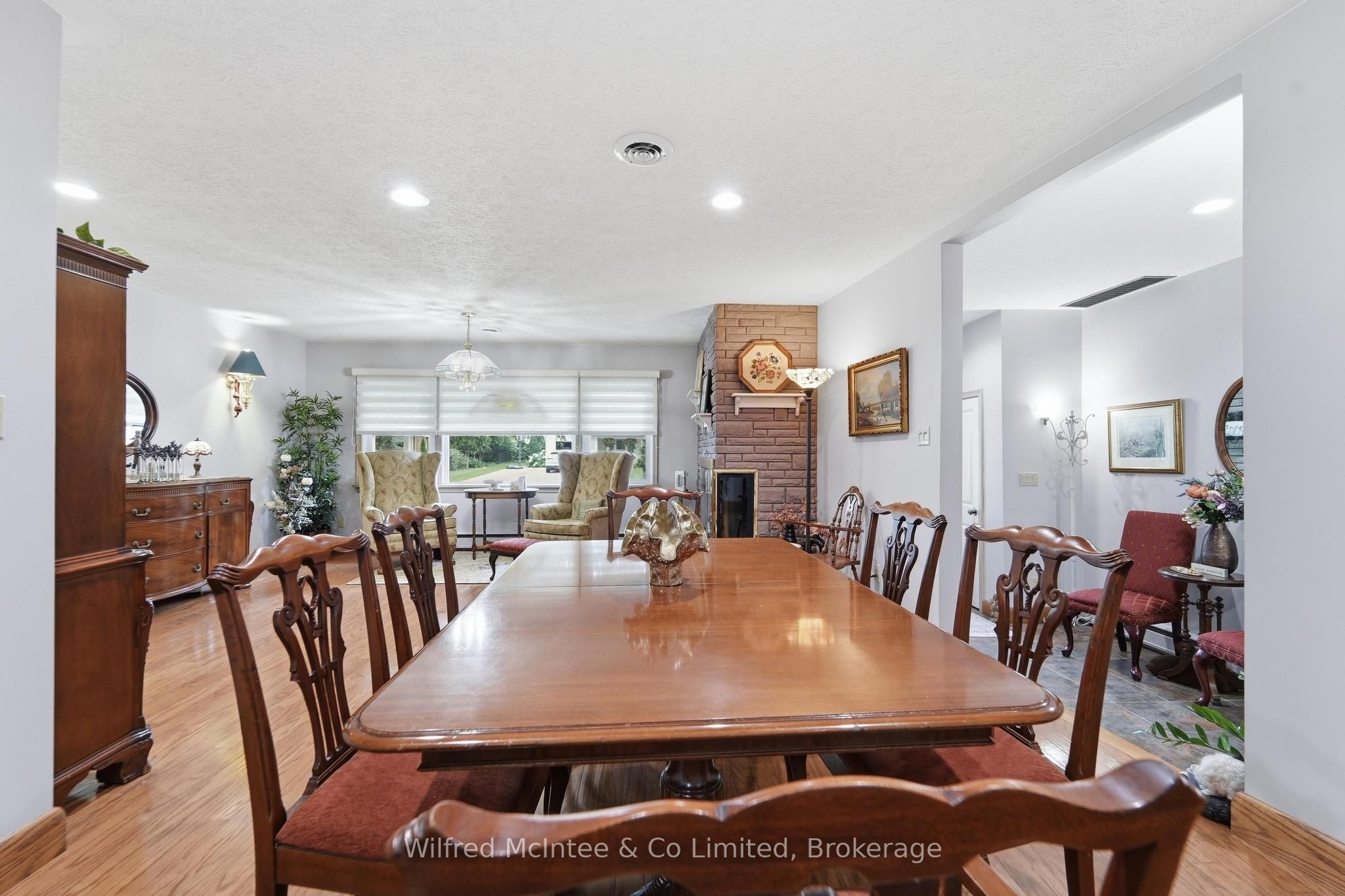 31 Johnstone Boulevard Property Photo 42