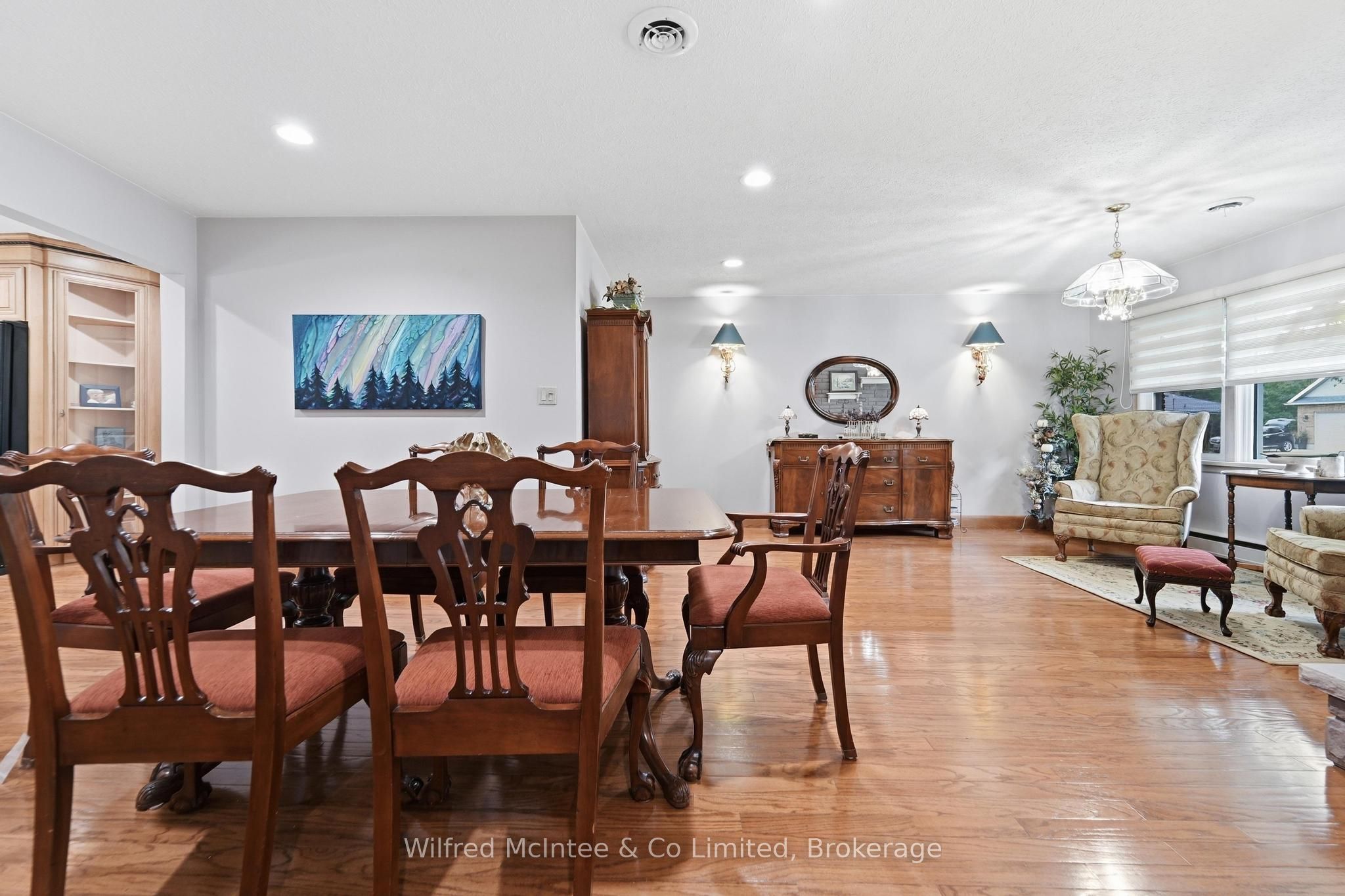 31 Johnstone Boulevard Property Photo 44