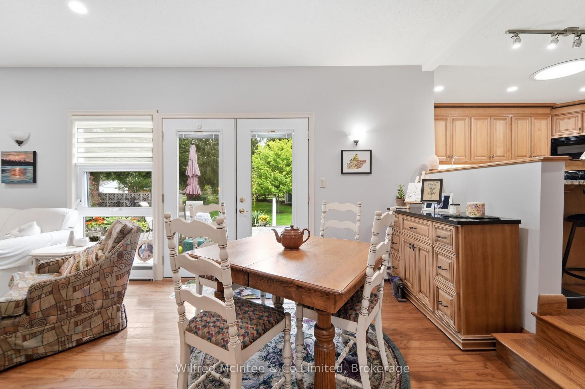 31 Johnstone Boulevard Property Photo 45