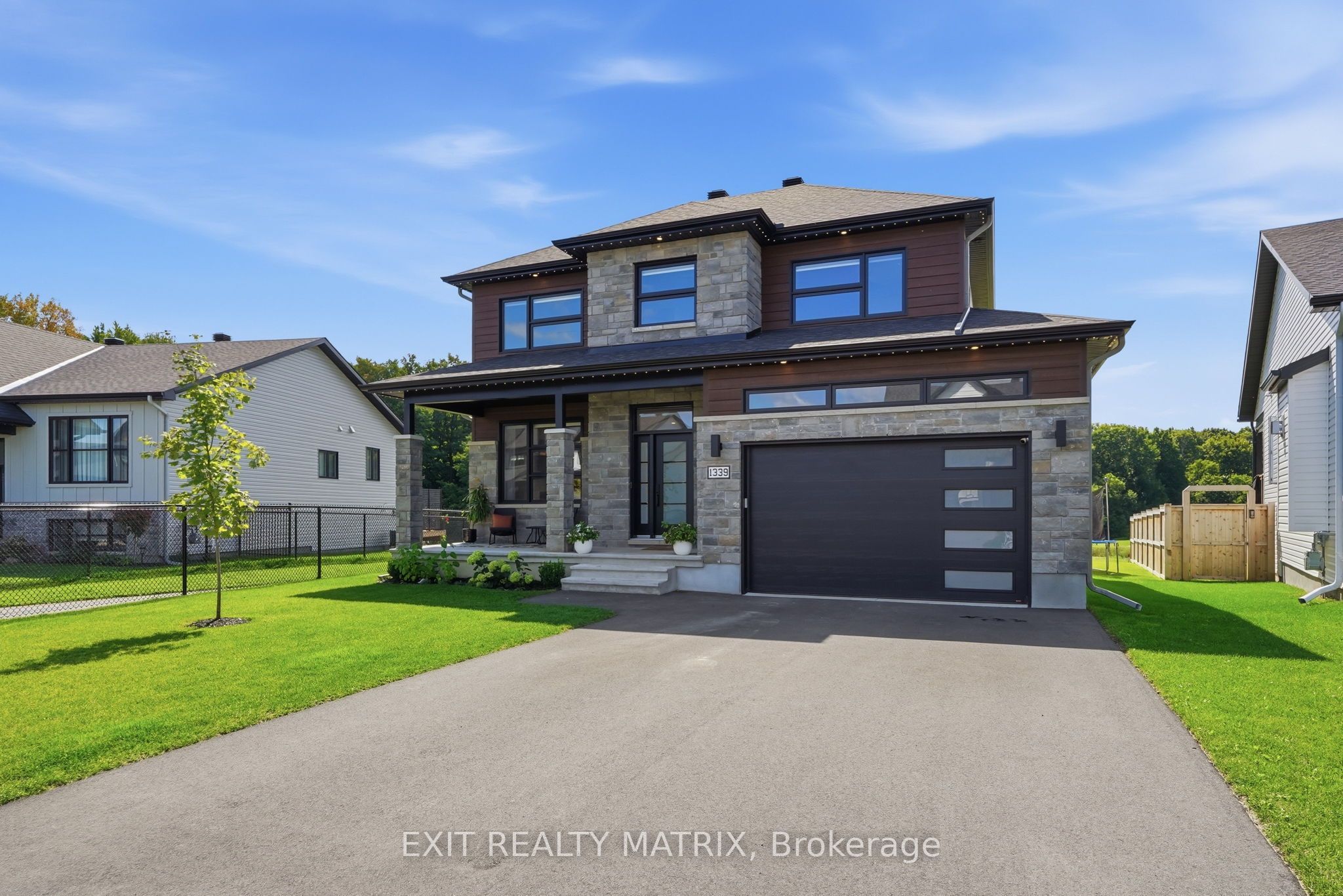 1339 Fribourg Street Property Photo 2