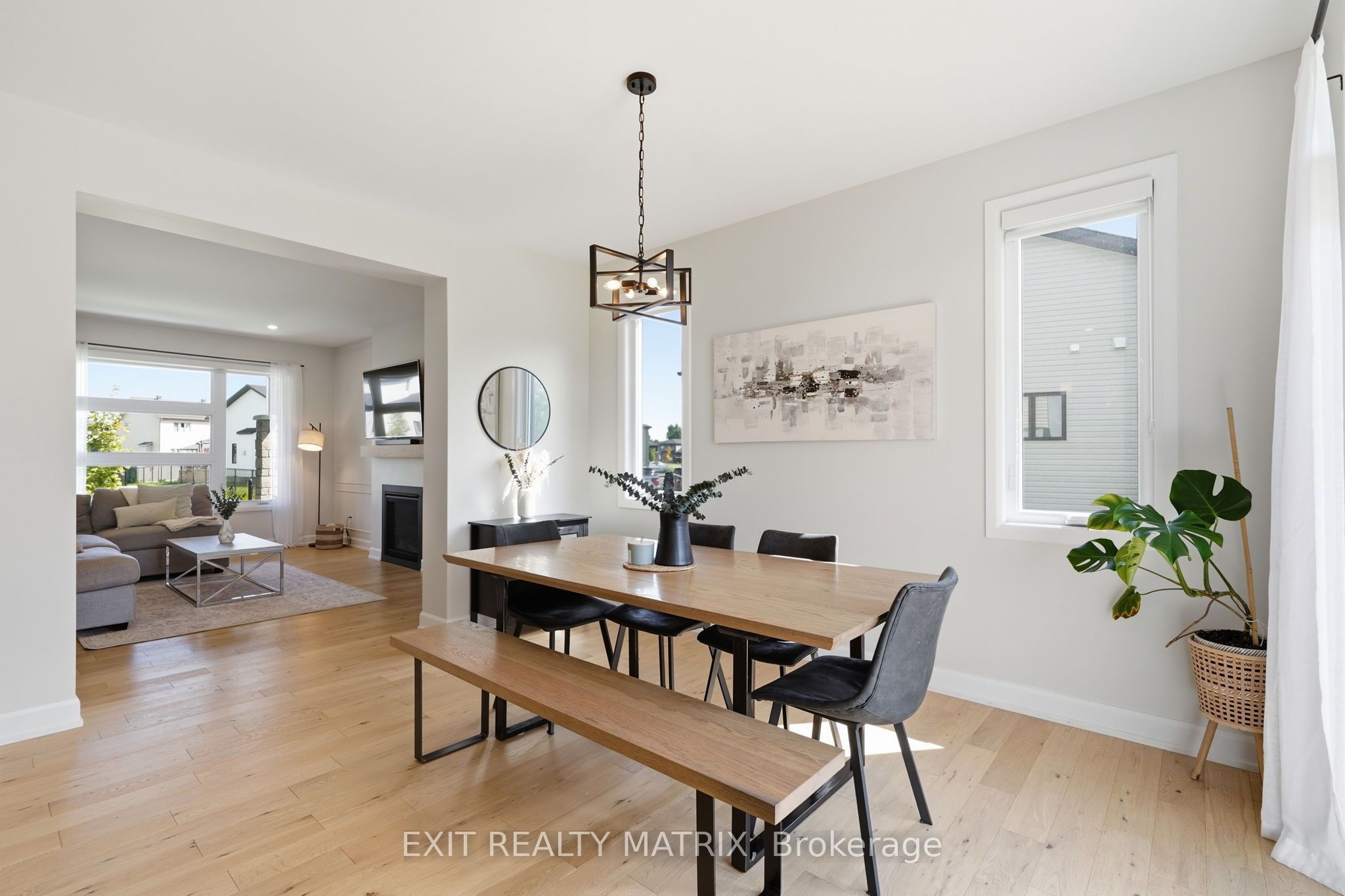 1339 Fribourg Street Property Photo 13