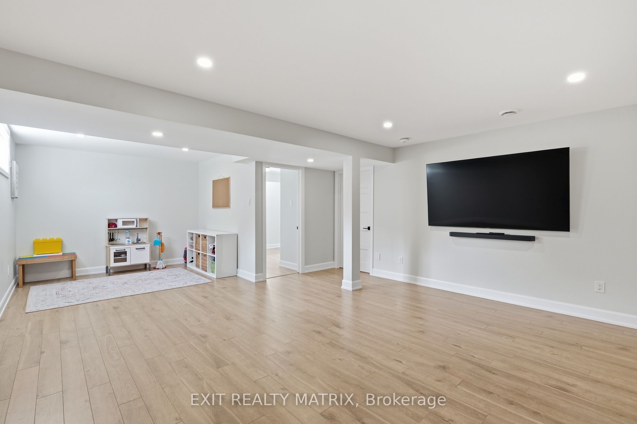 1339 Fribourg Street Property Photo 29