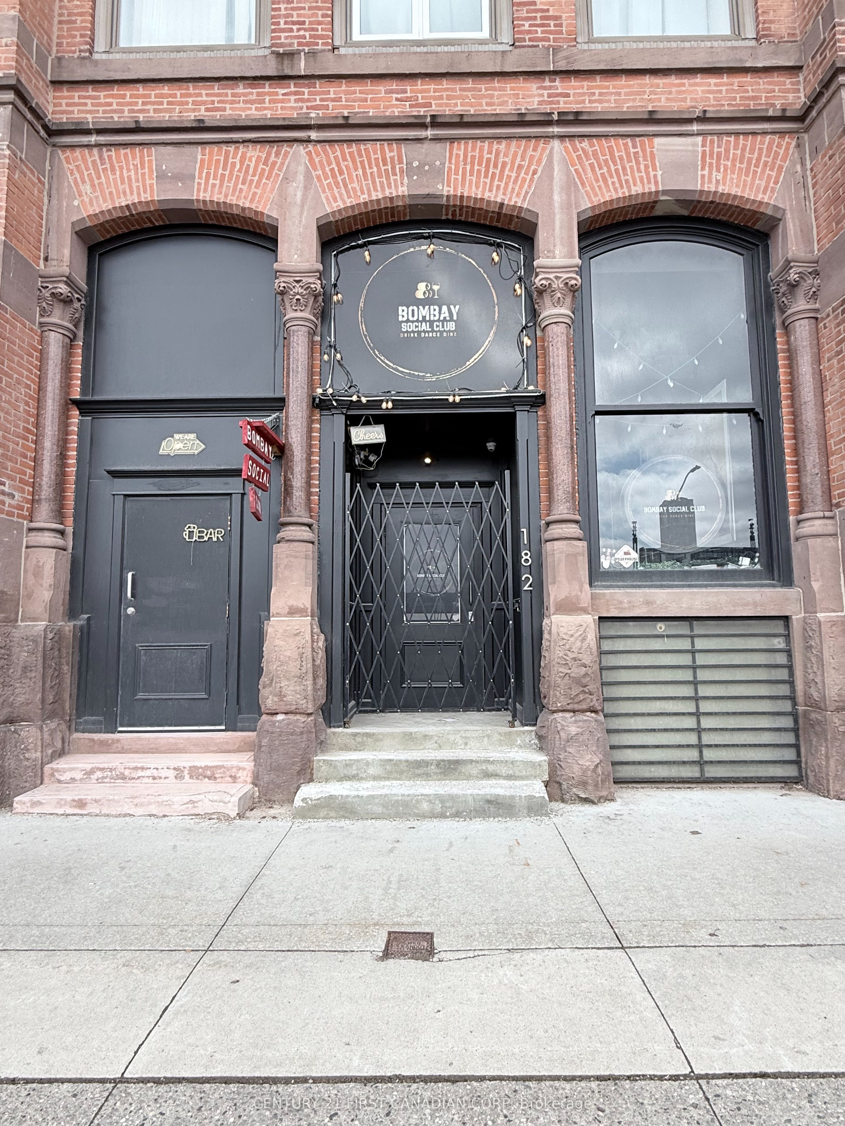 182 York Street