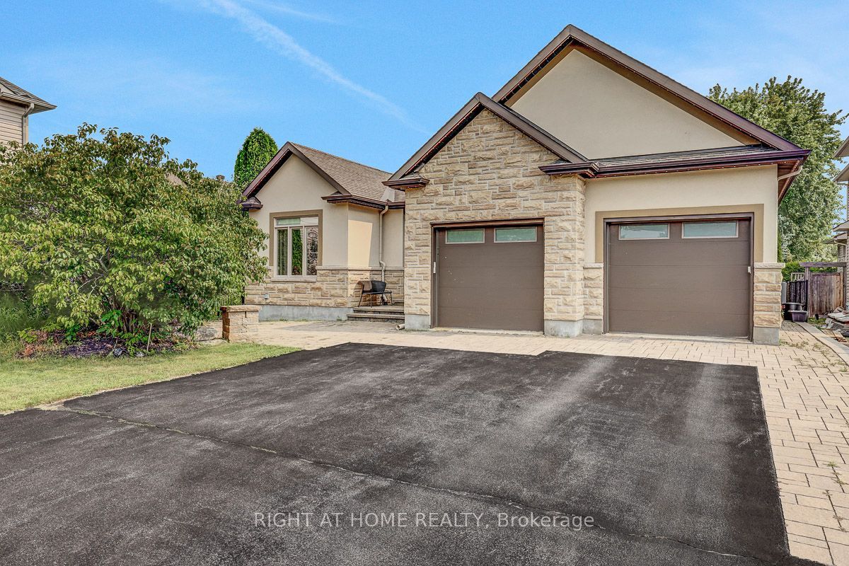 514 Landswood Way