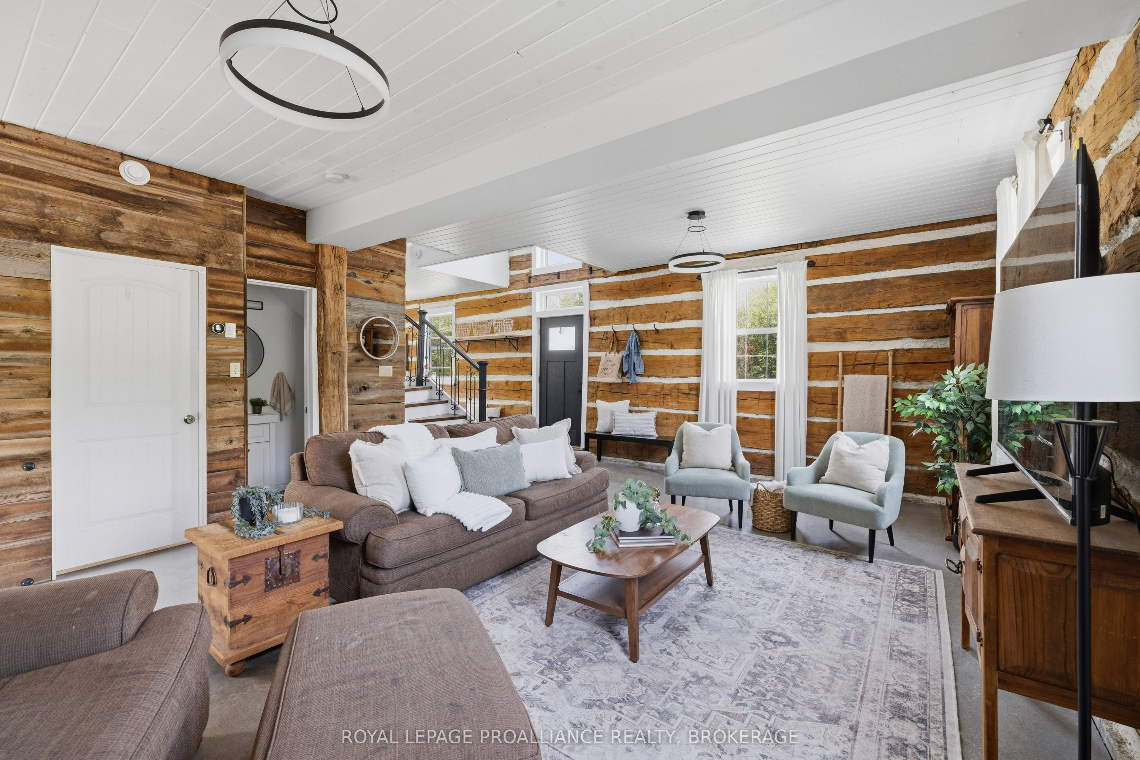 418 Highway 32 Property Photo 6