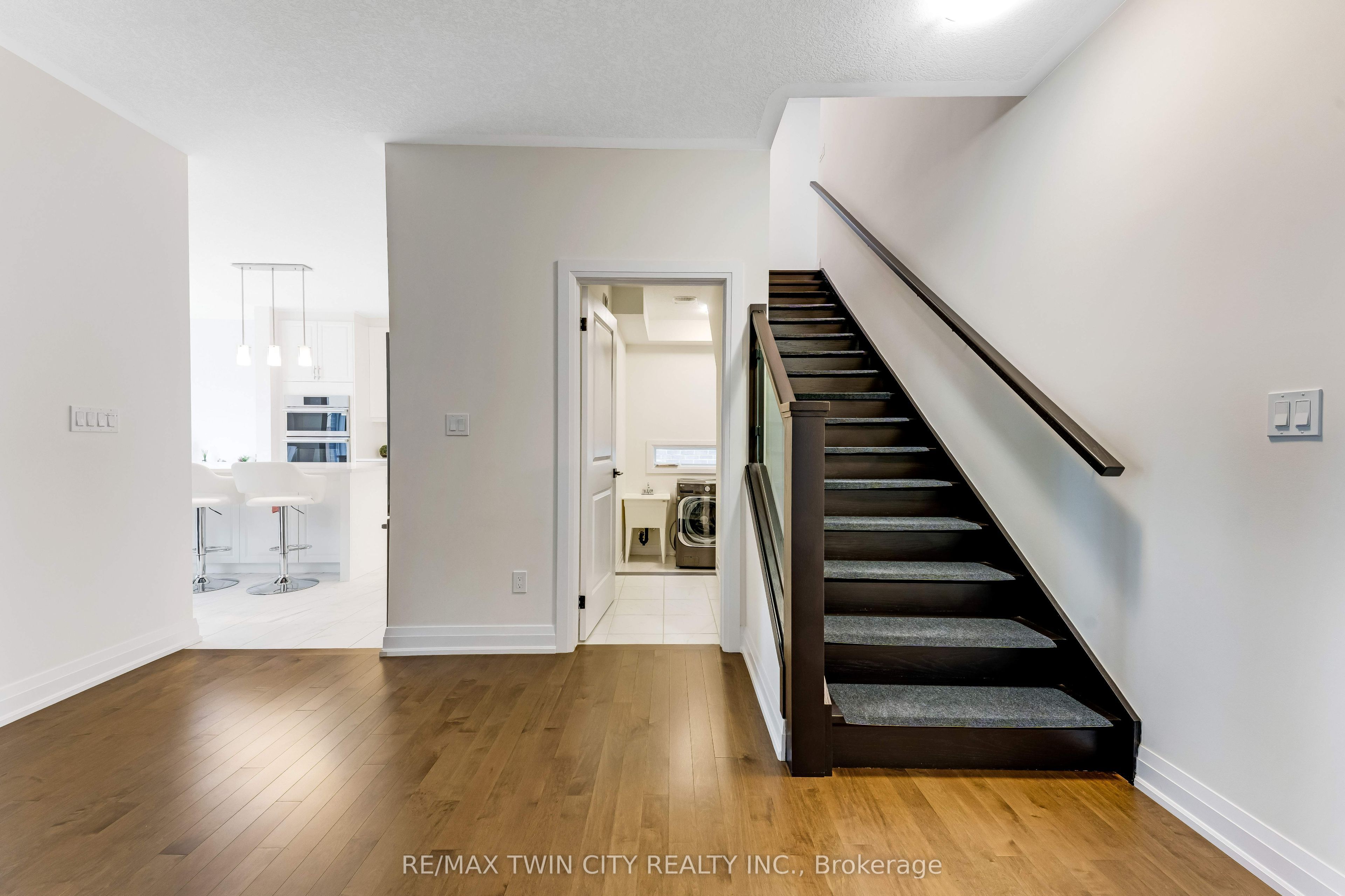 27 Jacob Detweiller Drive Property Photo 8
