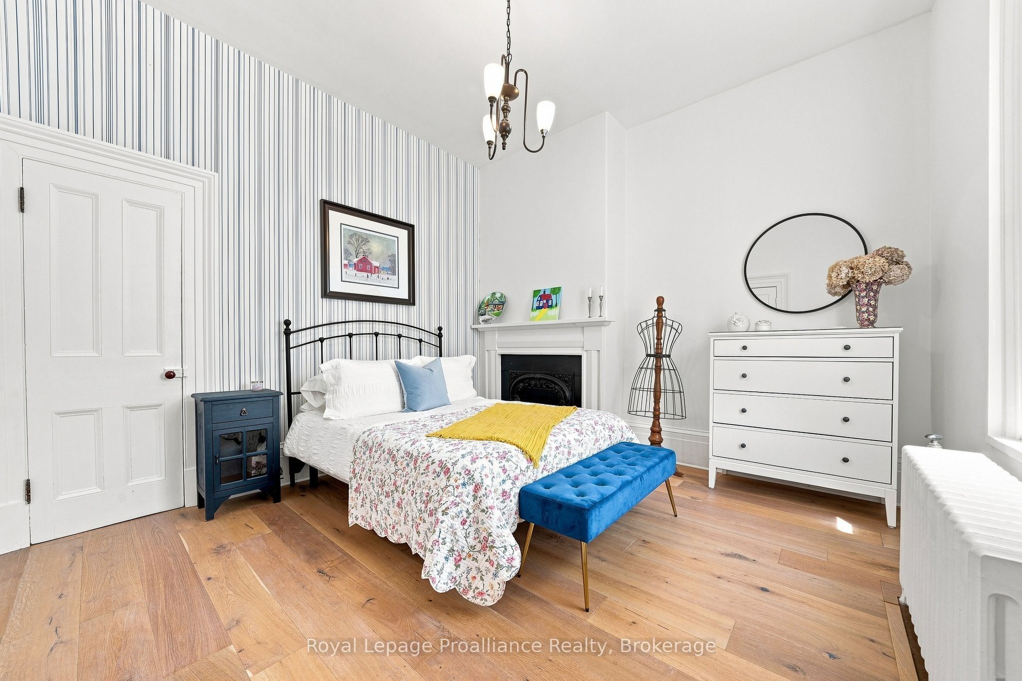 220 Charles Street Property Photo 21