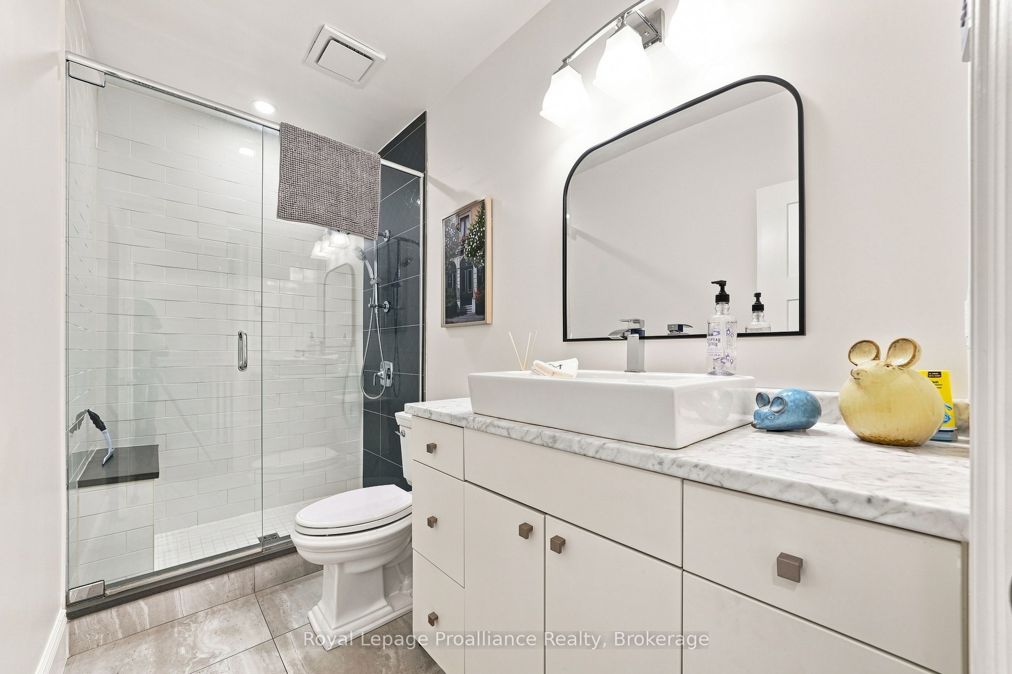 220 Charles Street Property Photo 26