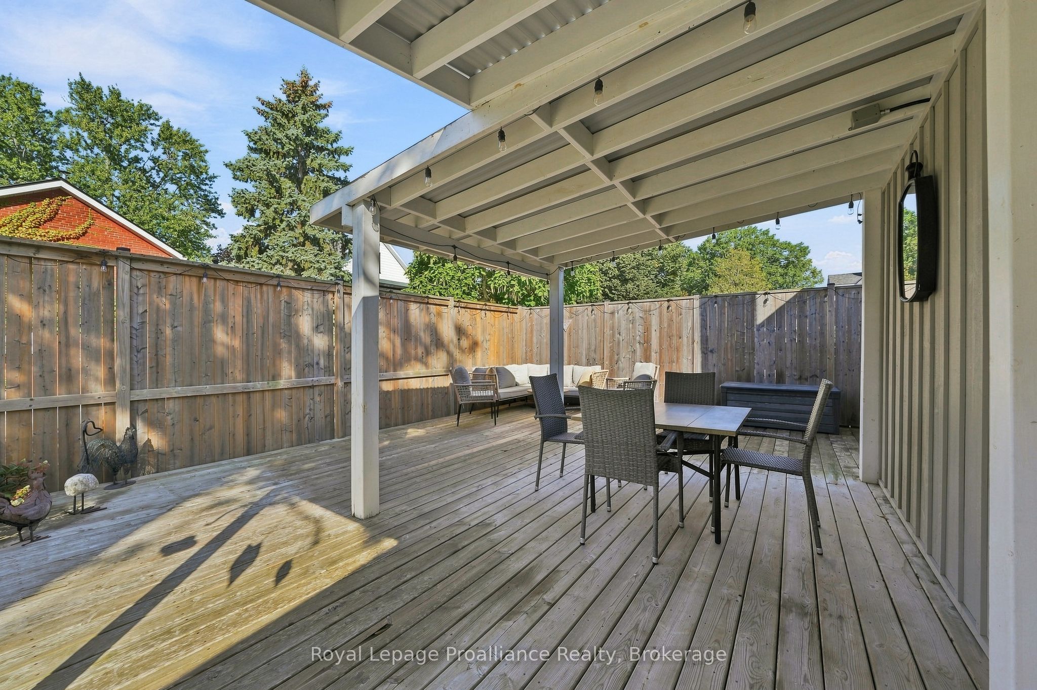 220 Charles Street Property Photo 33