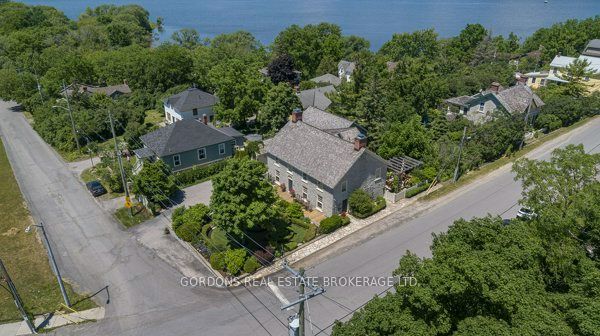 236 James Street Property Photo 2