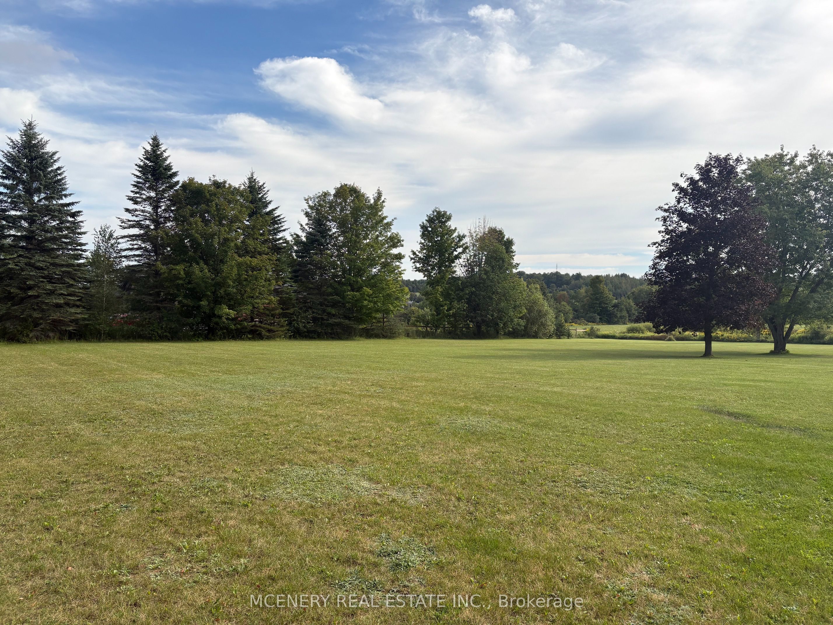 00 First Line Property Photo 1