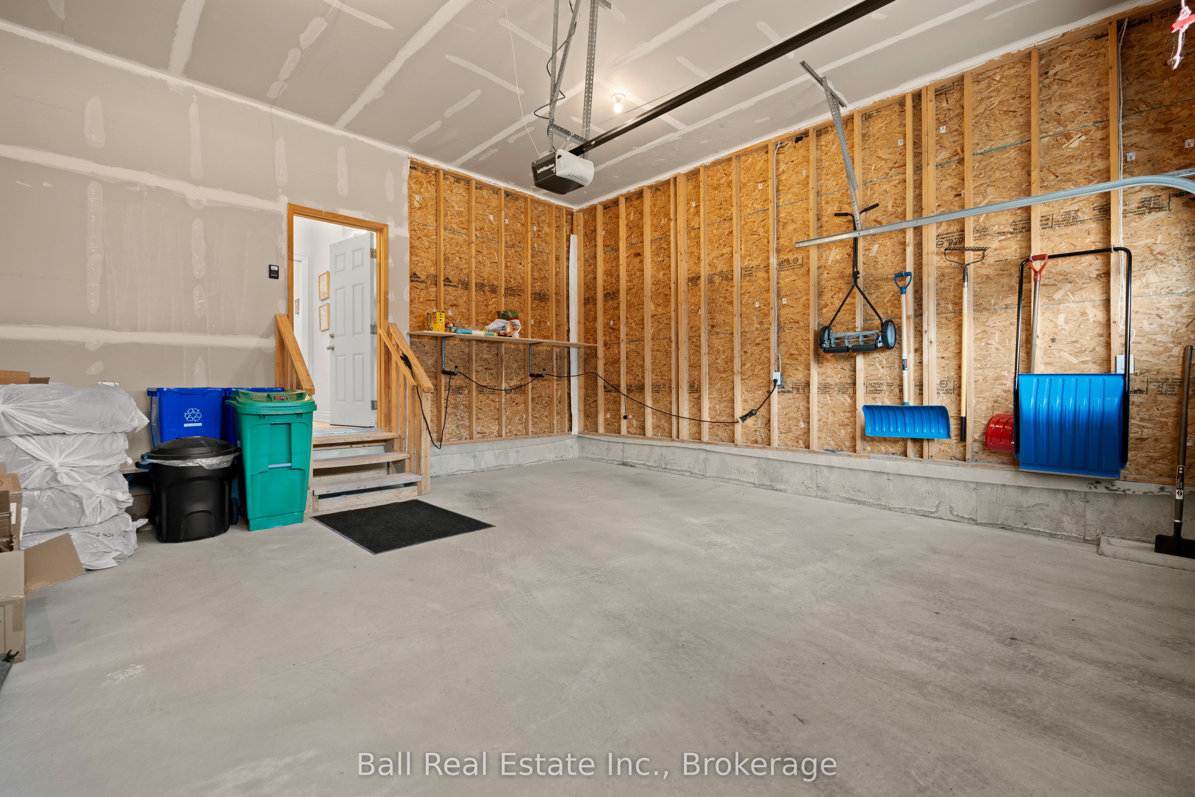 708 Whetstone Lane S Property Photo 42