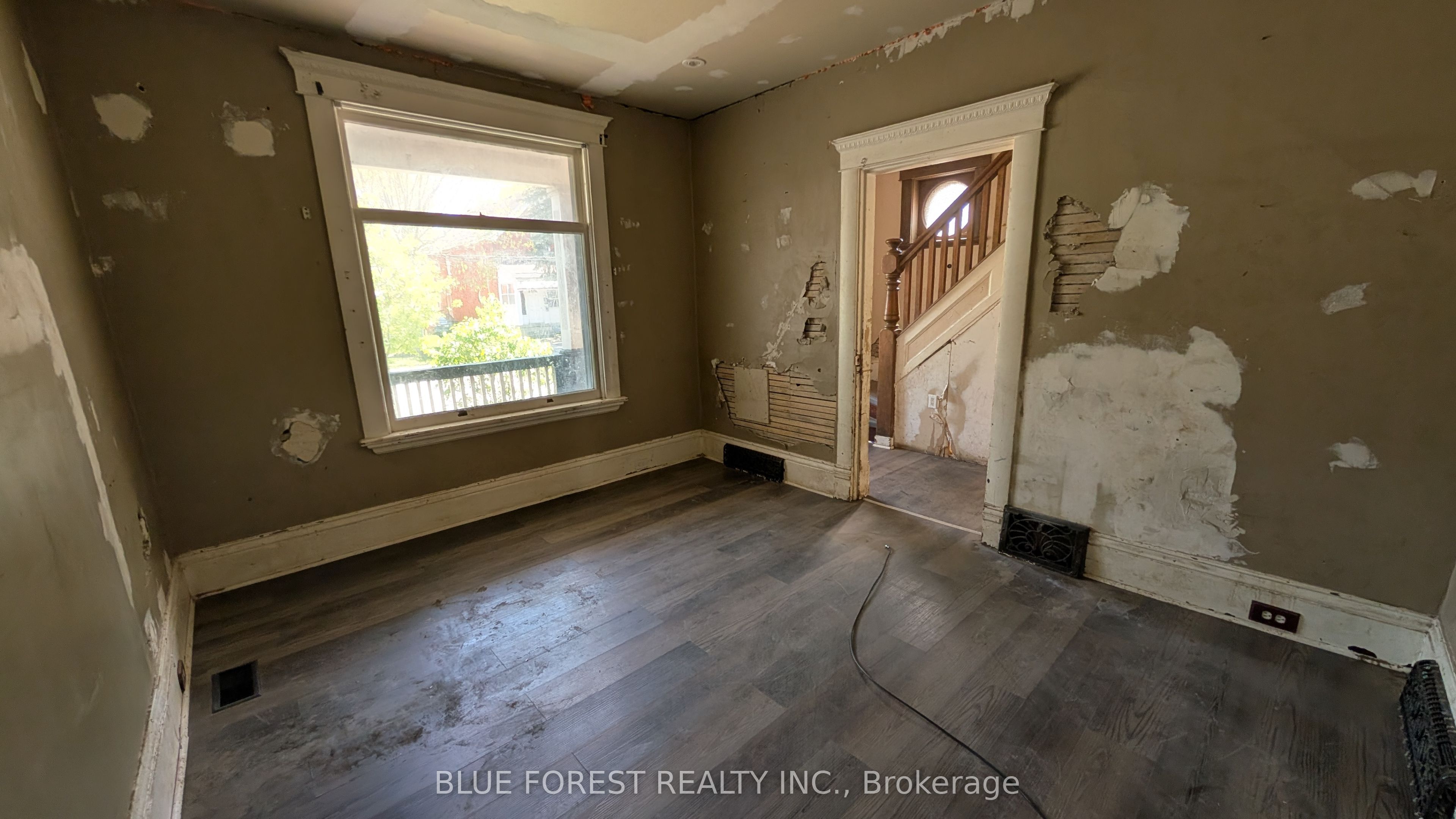 23 Hyatt Avenue Property Photo 6