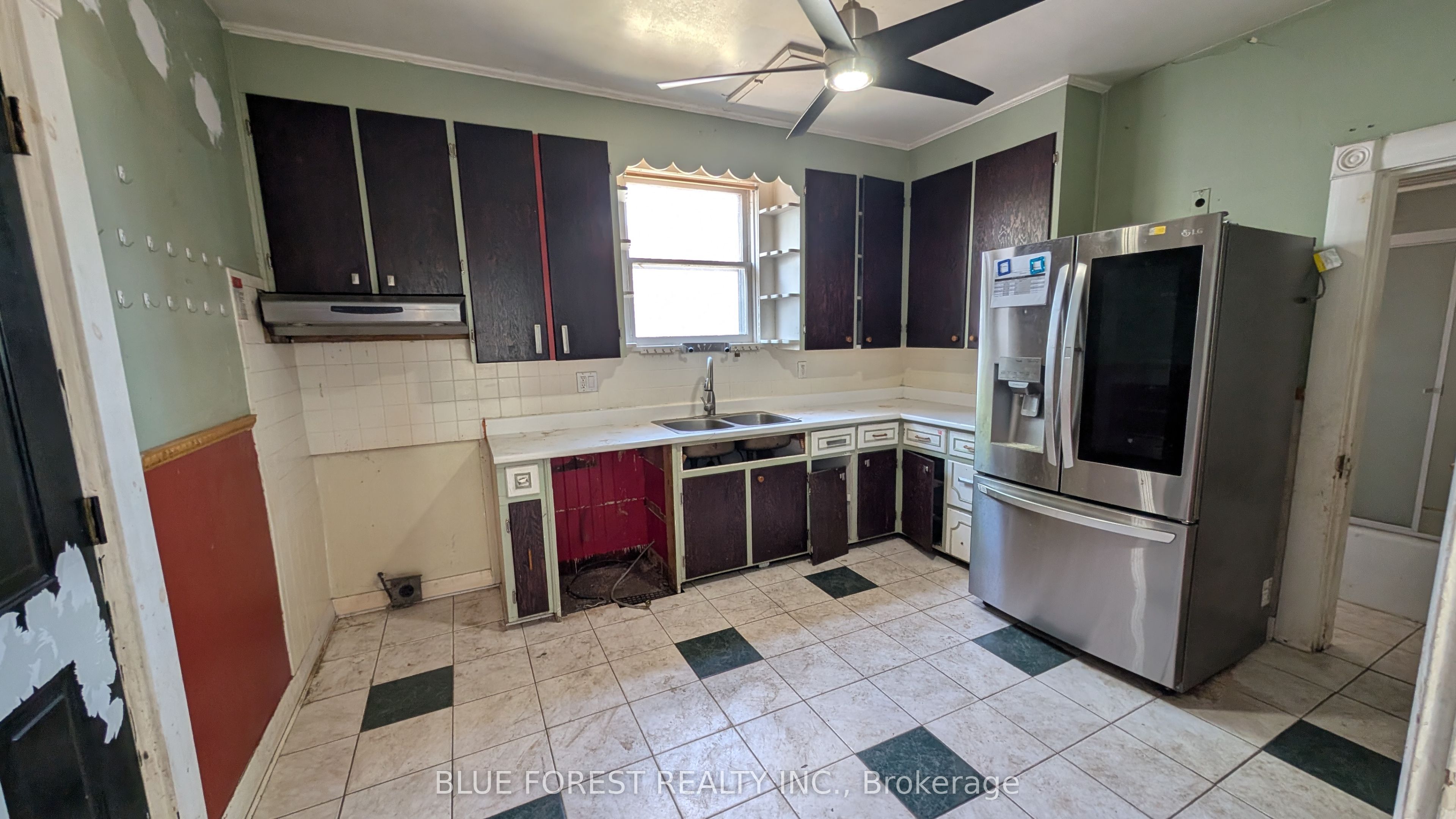 23 Hyatt Avenue Property Photo 11