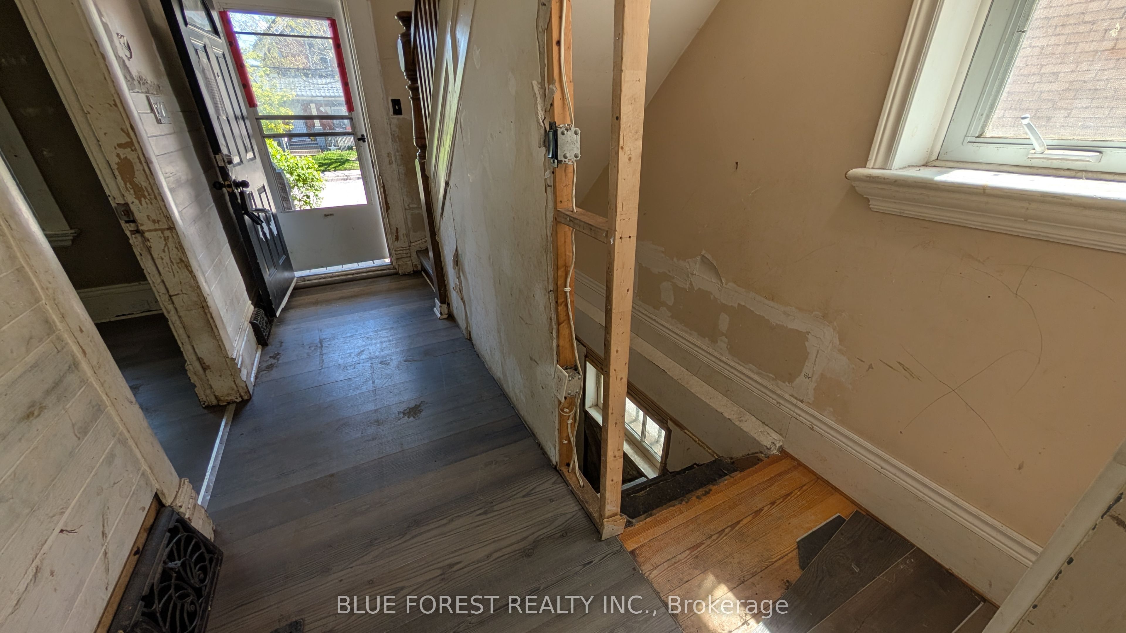 23 Hyatt Avenue Property Photo 18