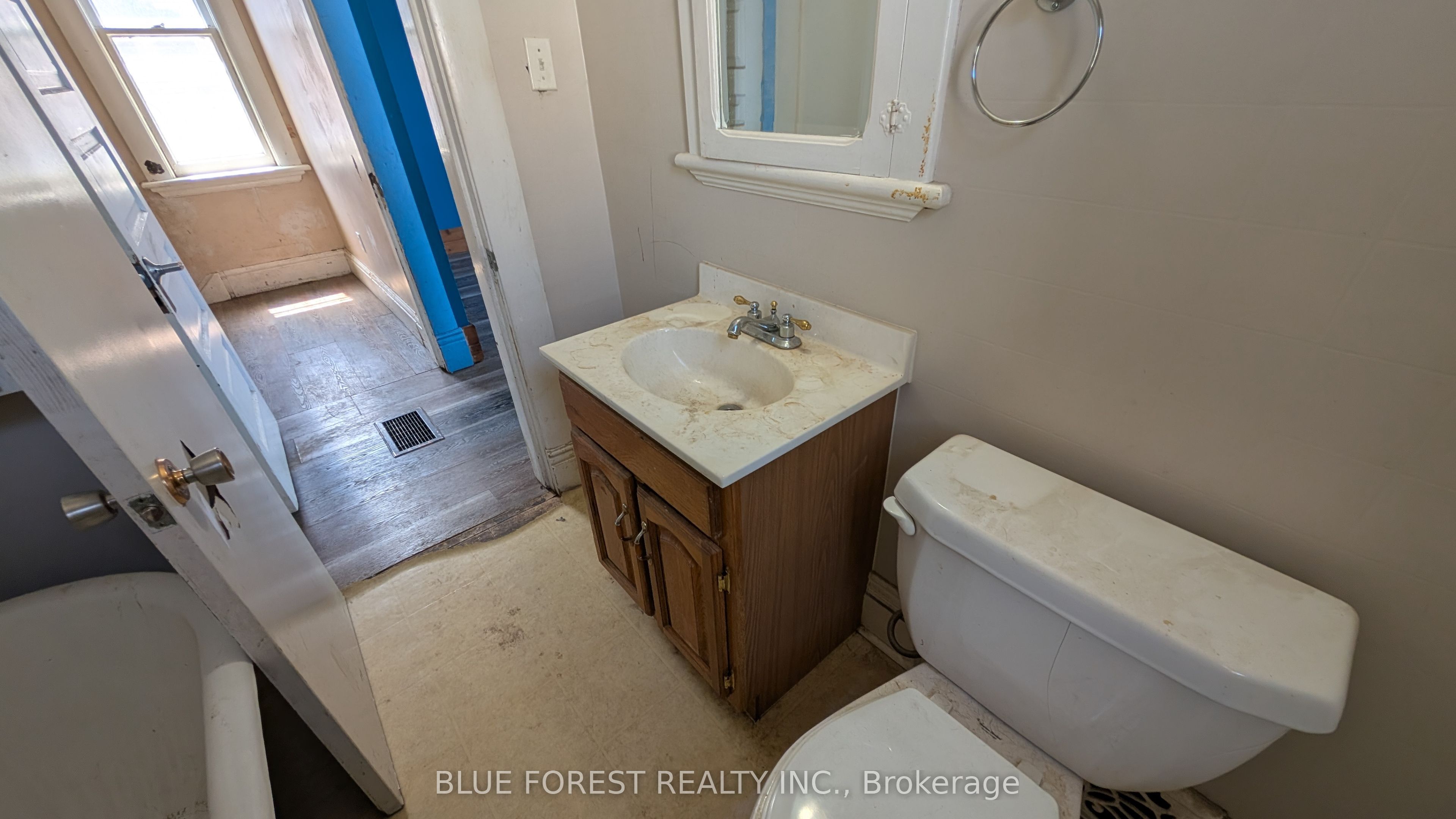 23 Hyatt Avenue Property Photo 27