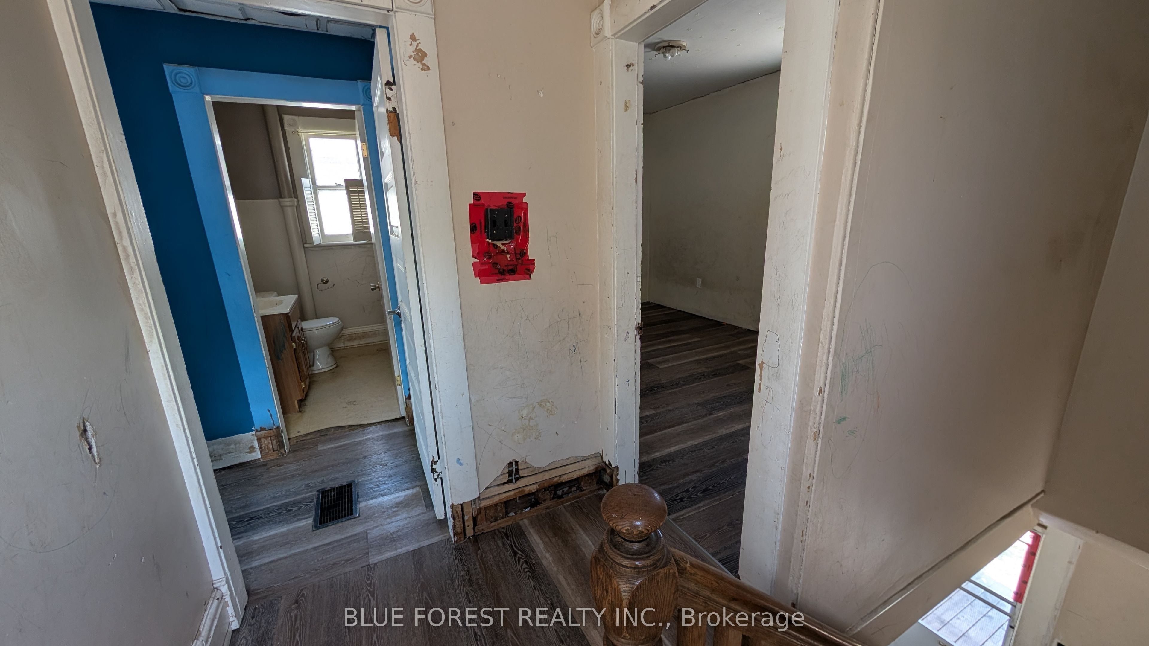 23 Hyatt Avenue Property Photo 28