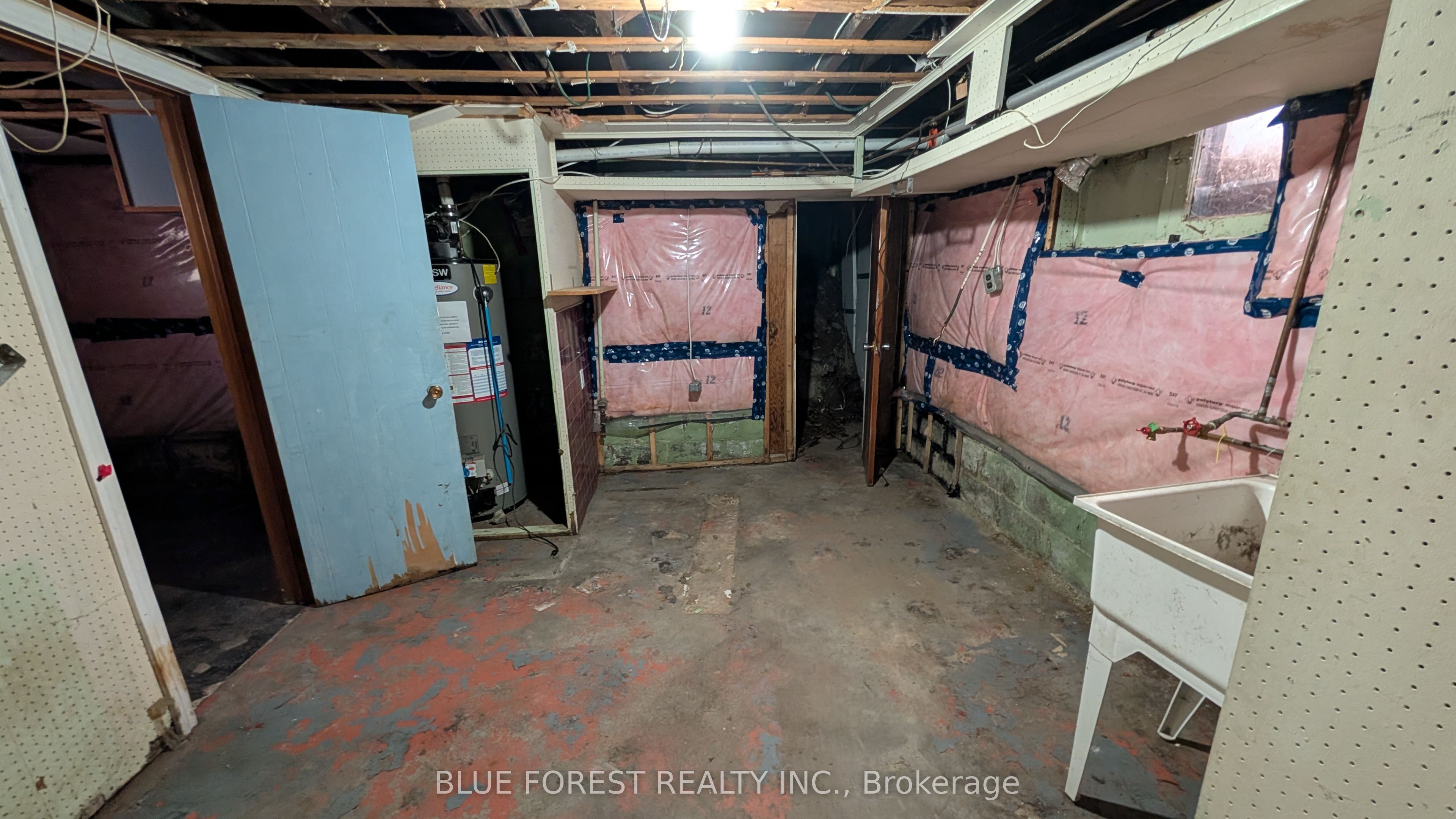 23 Hyatt Avenue Property Photo 31