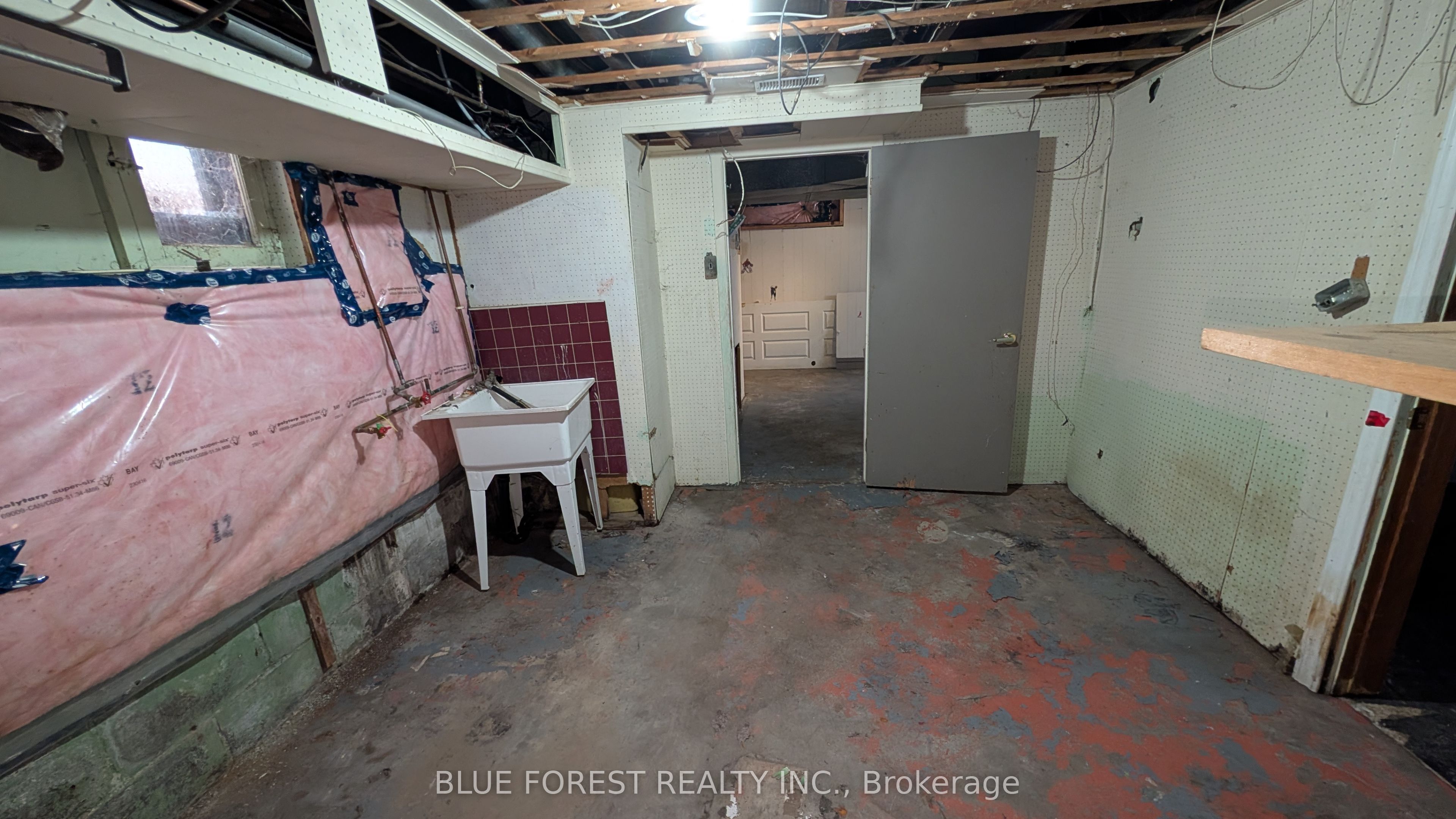 23 Hyatt Avenue Property Photo 32