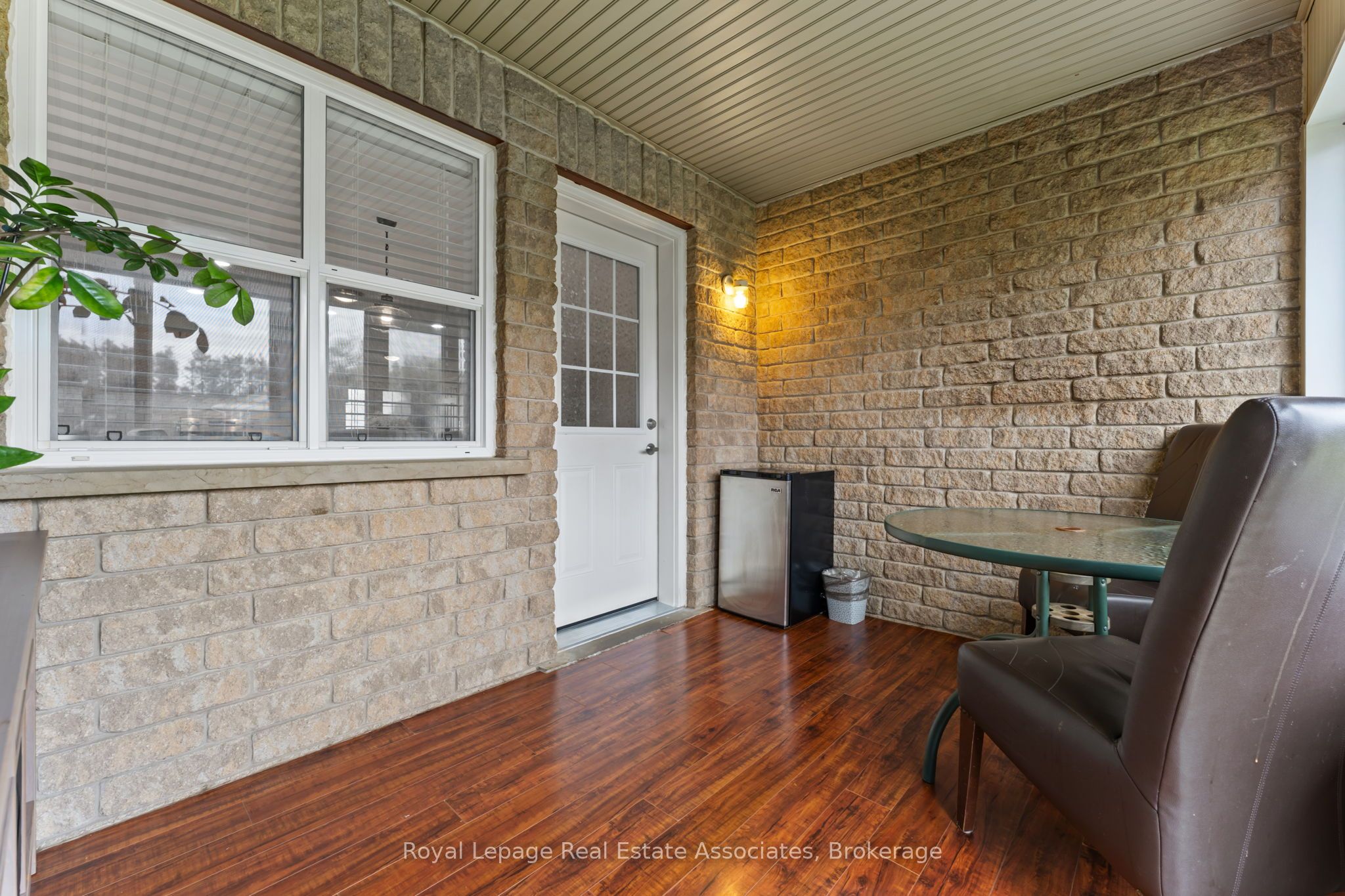 190 Sheffield Street Property Photo 17