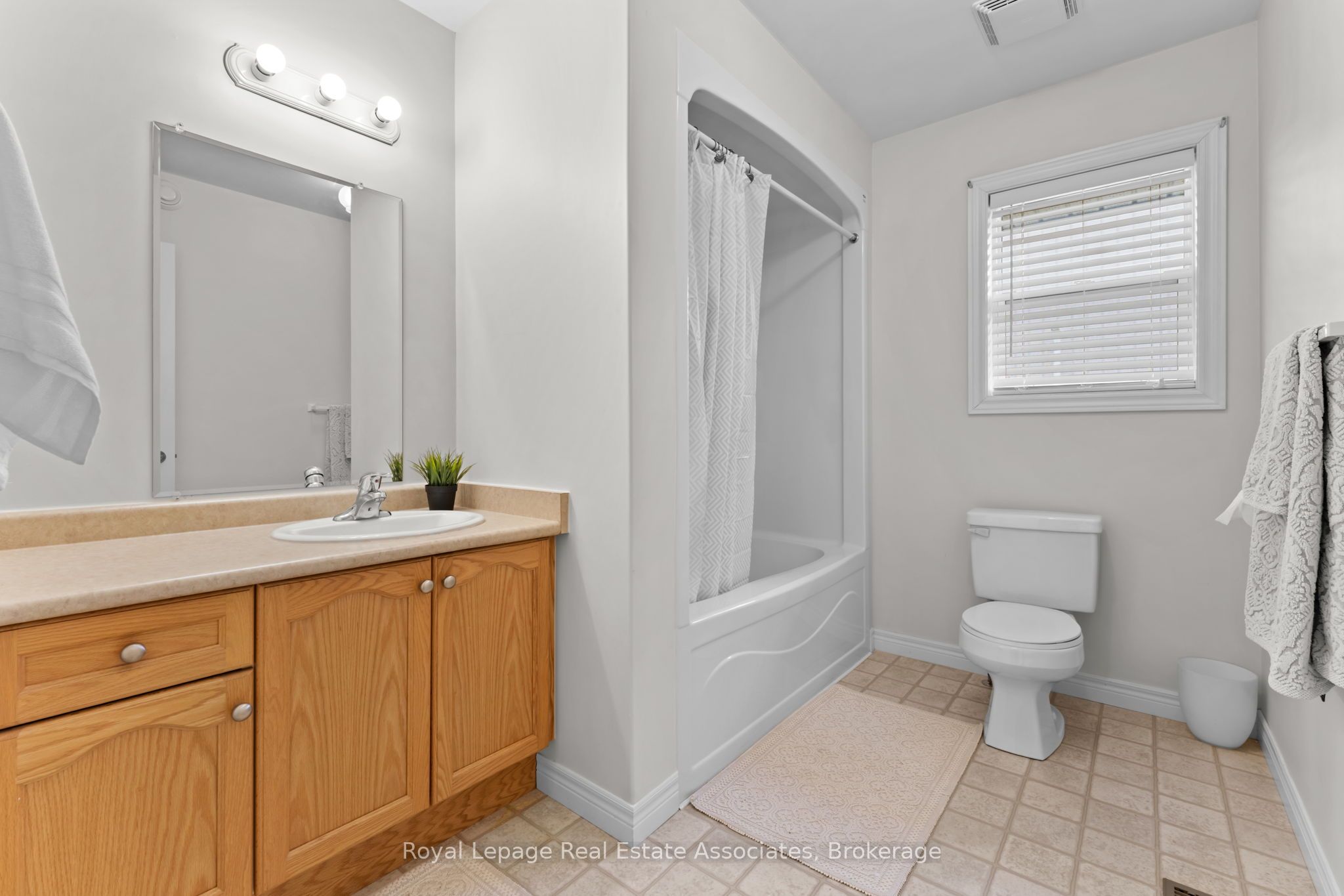 190 Sheffield Street Property Photo 26