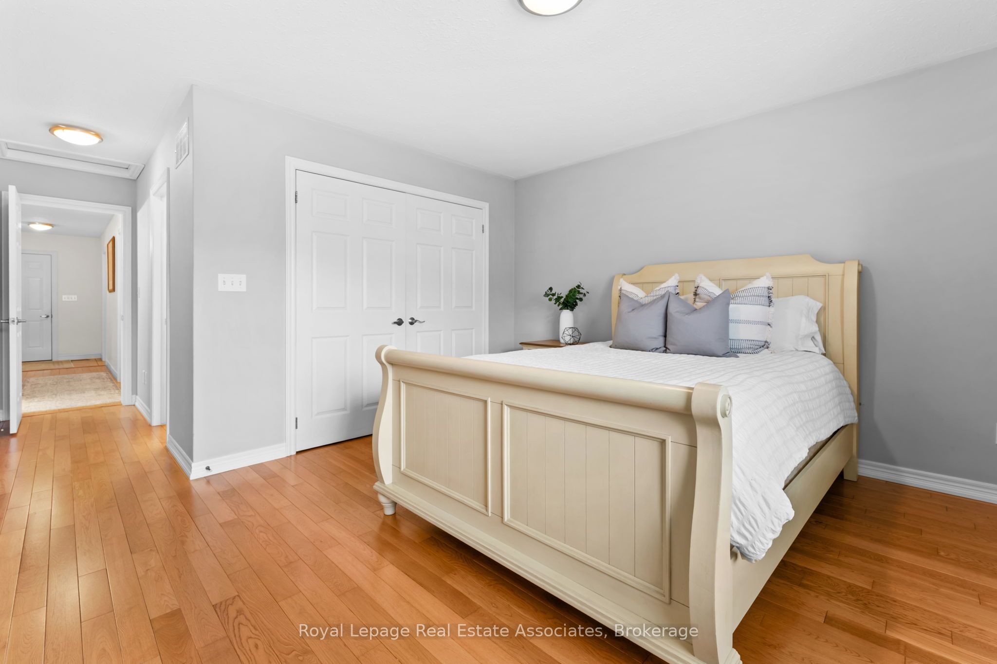 190 Sheffield Street Property Photo 28