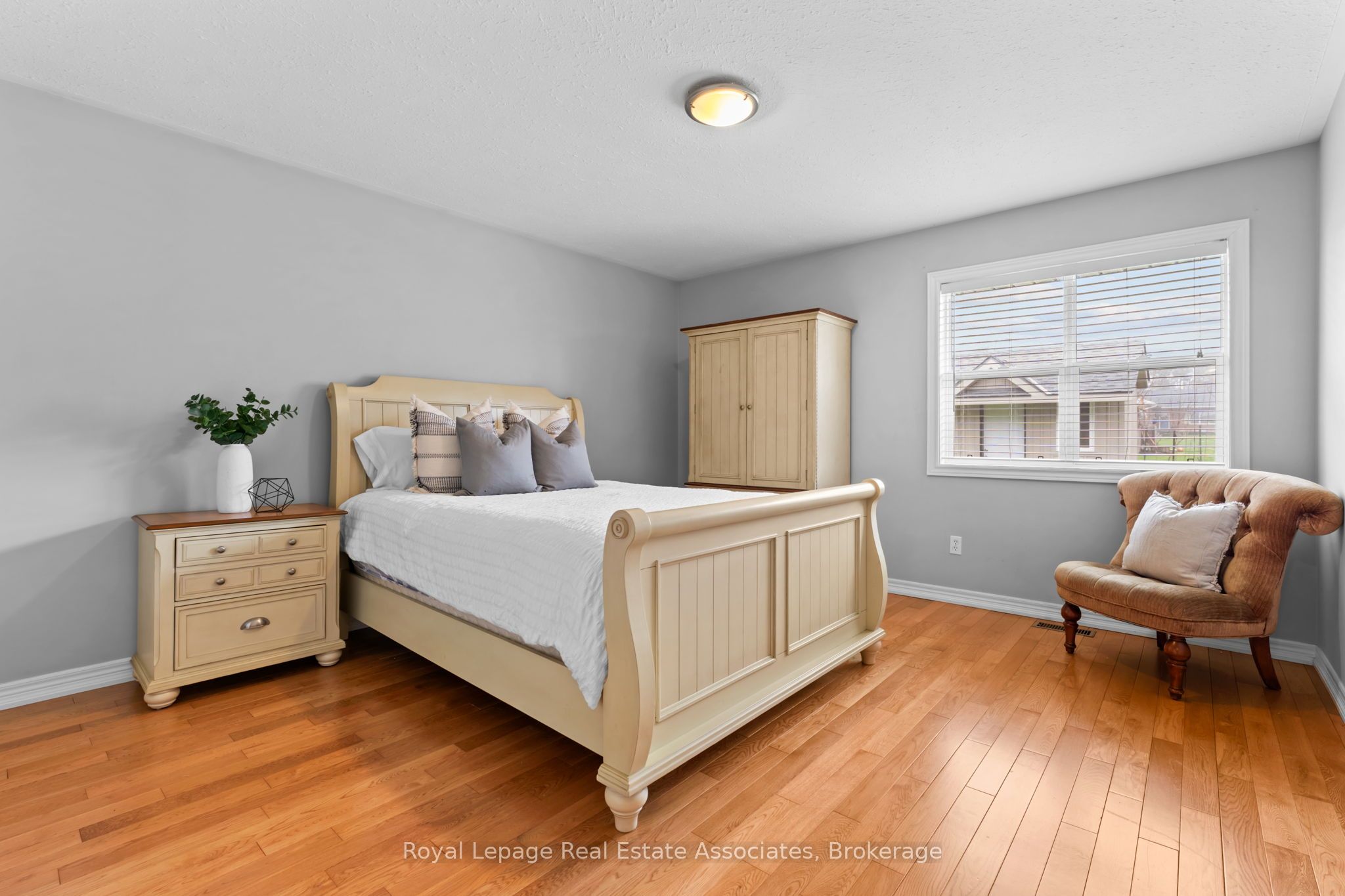 190 Sheffield Street Property Photo 29