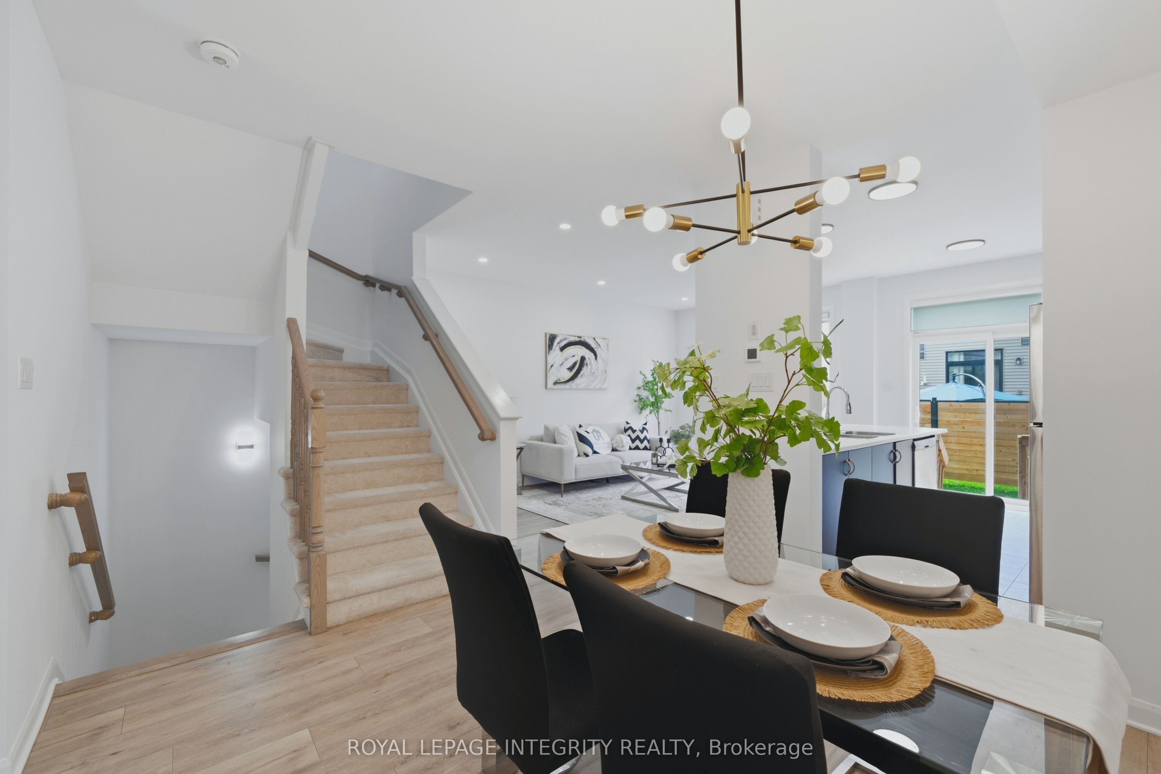174 Namaste Walk Property Photo 7