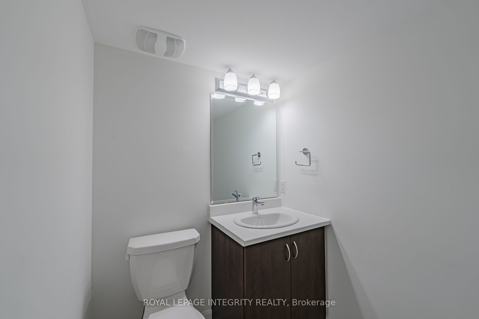 174 Namaste Walk Property Photo 34