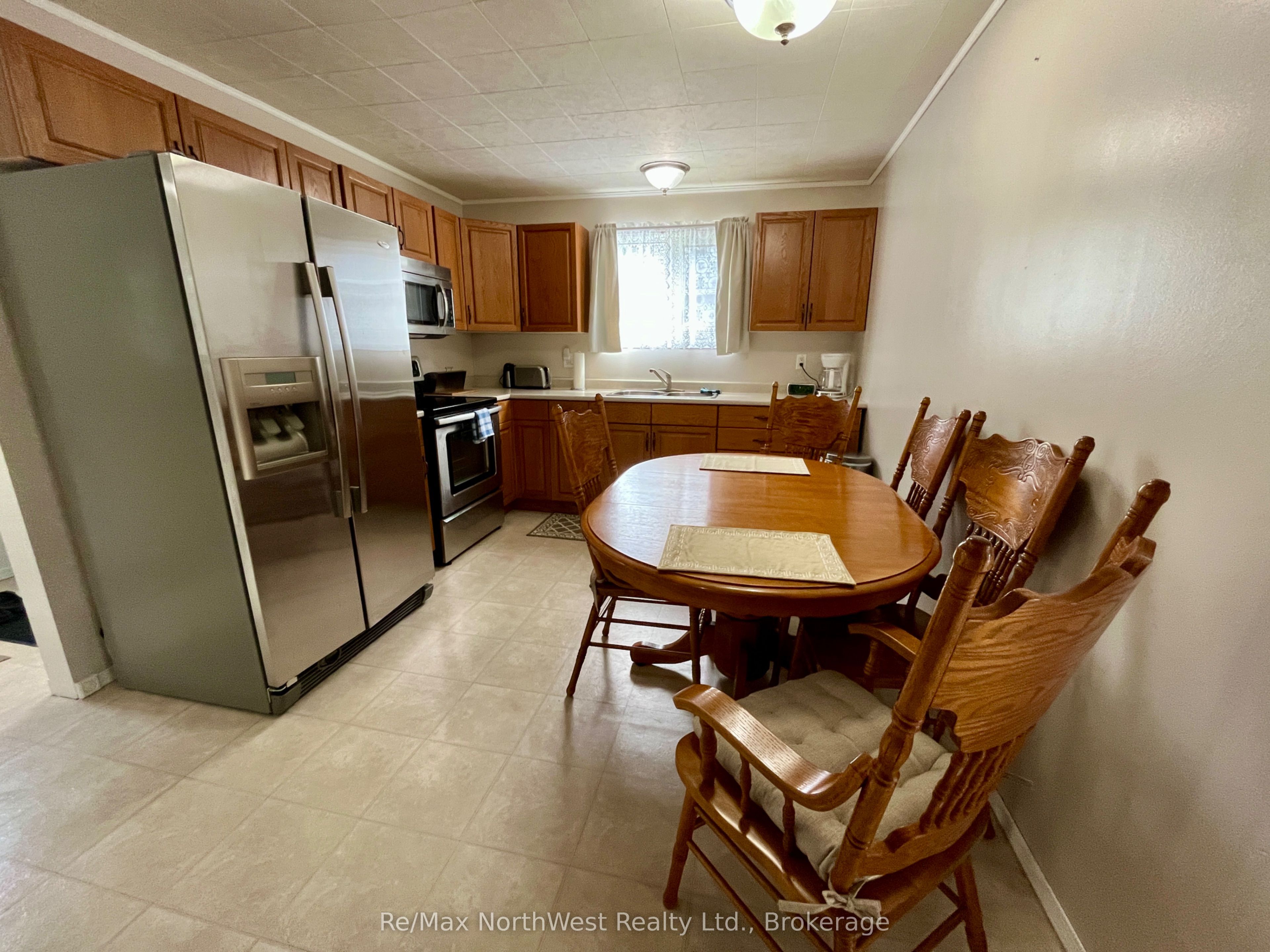 10 Spruce Road Property Photo 6