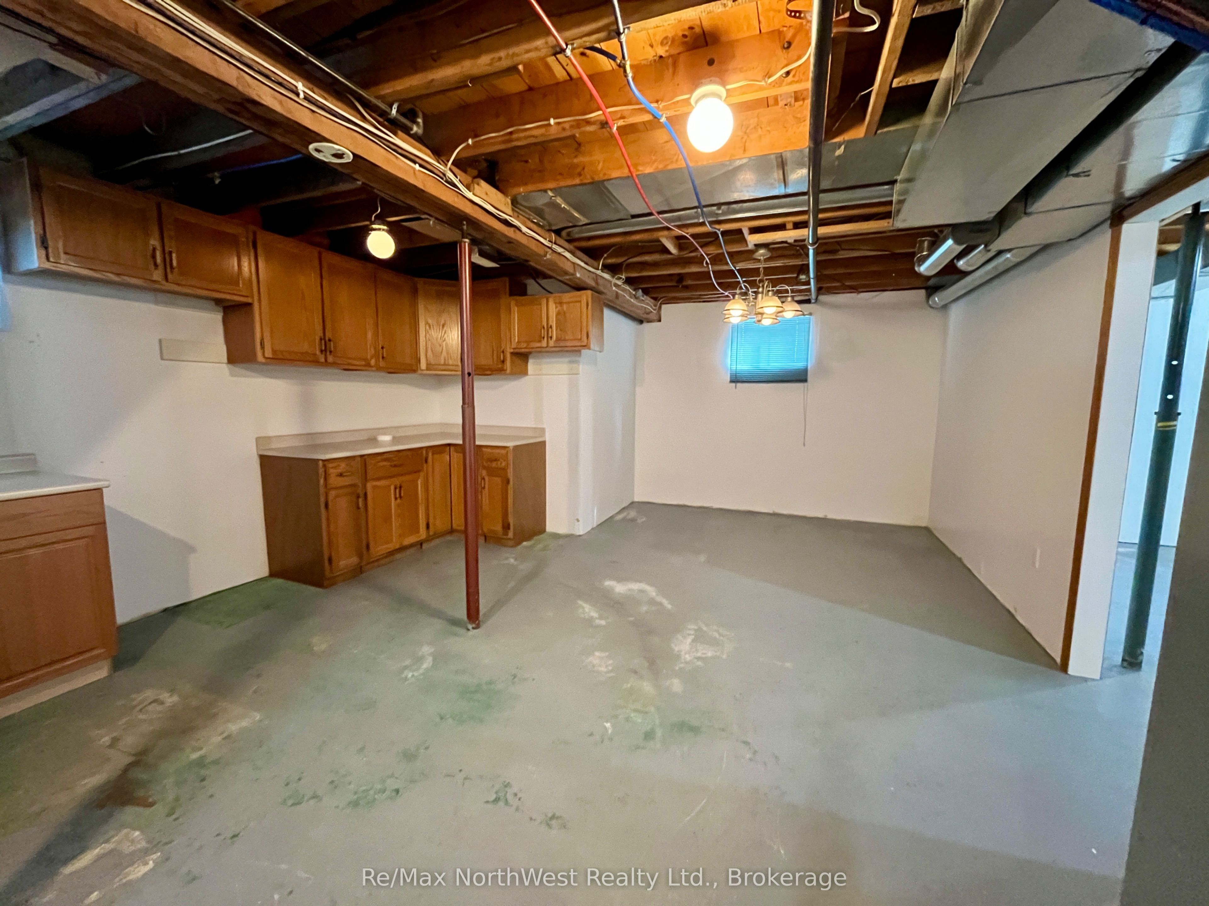 10 Spruce Road Property Photo 14