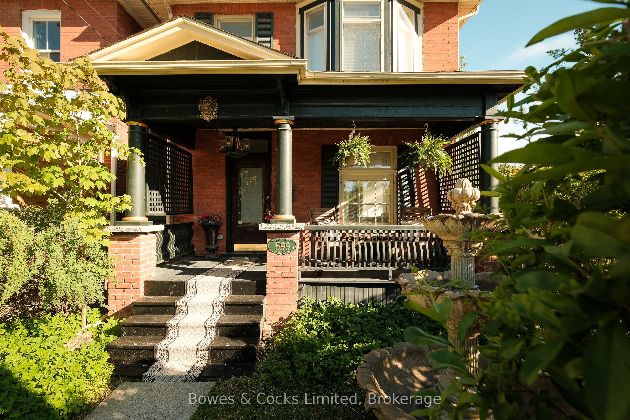 599 Gilmour Street Property Photo 2