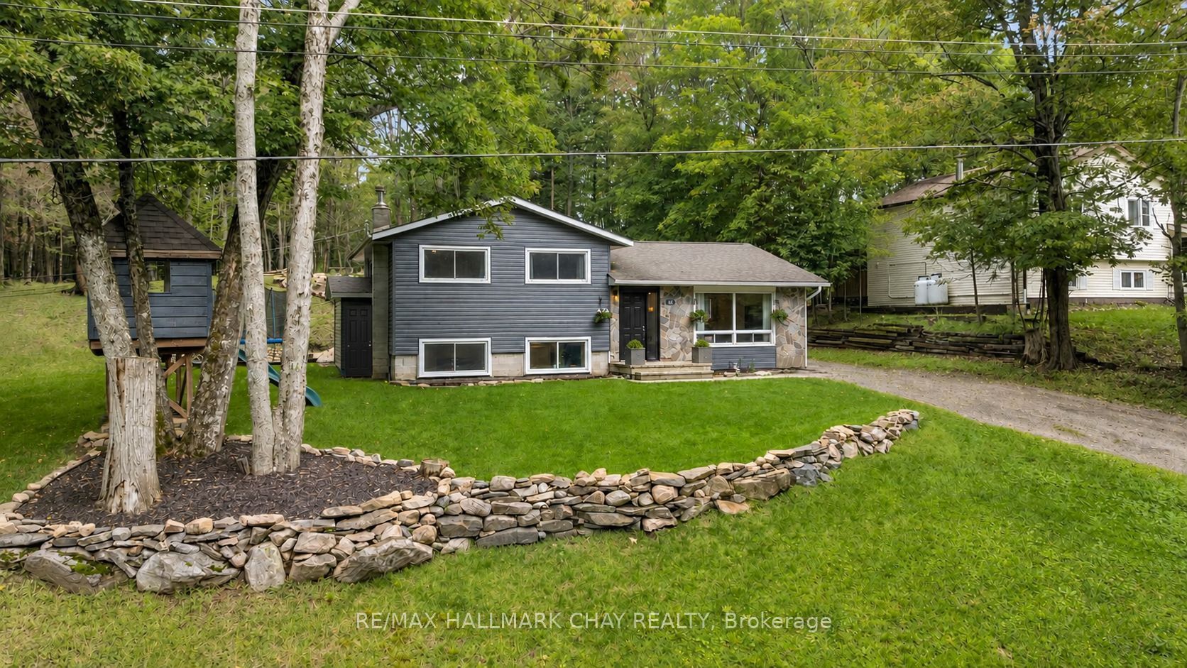 157 Sunnyside Street Property Photo 1