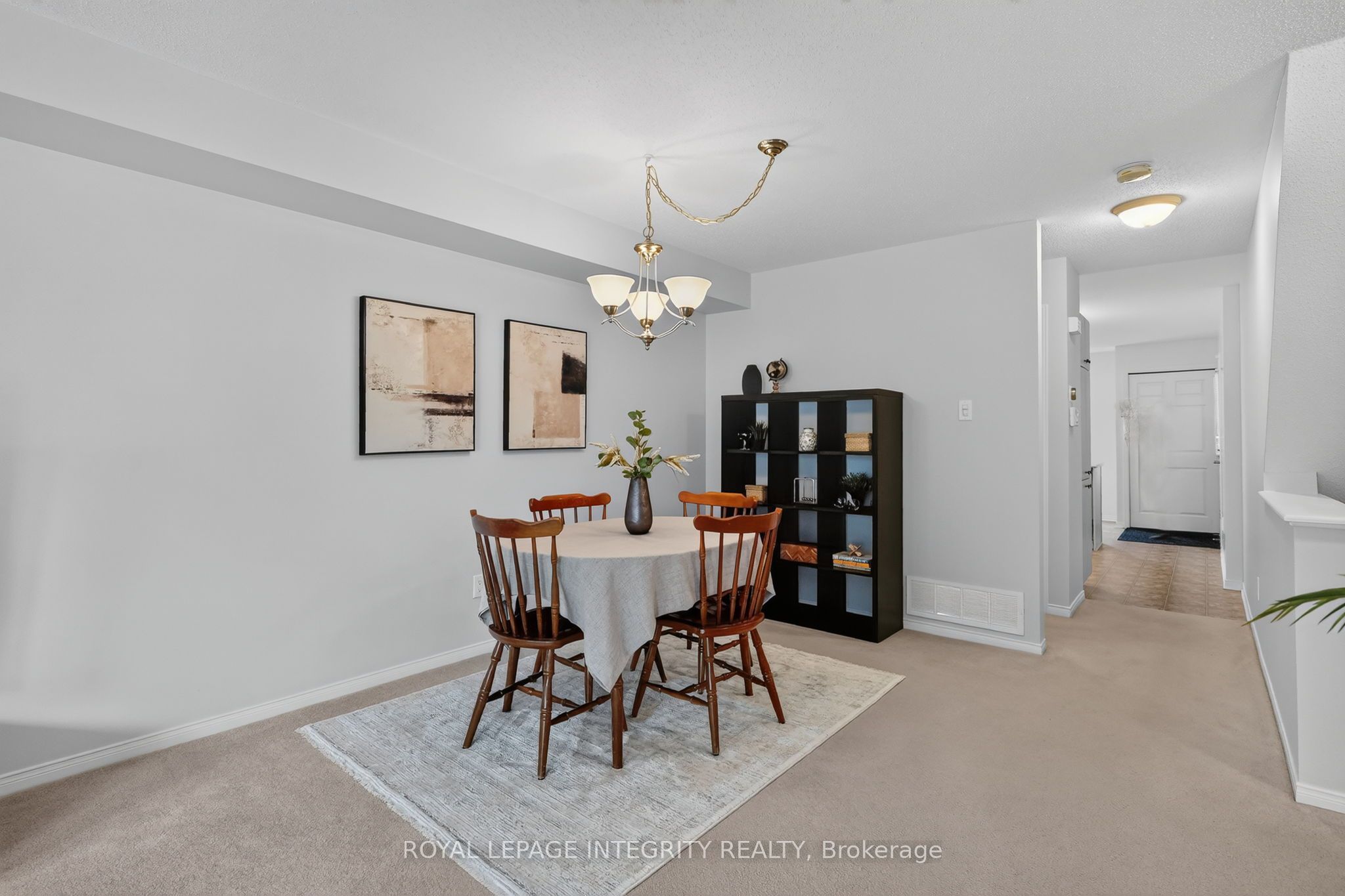 795 Longfields Drive Property Photo 15