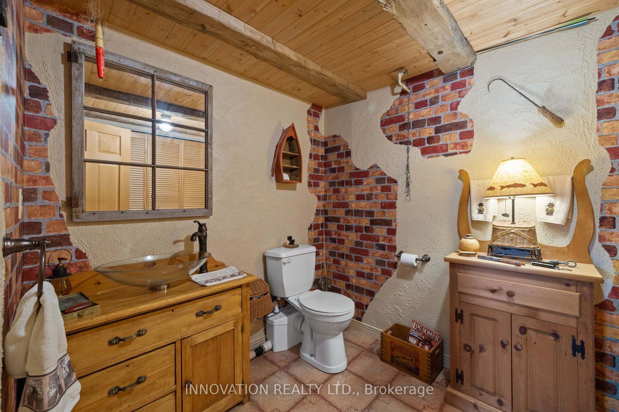 956 Bayview Drive Property Photo 27