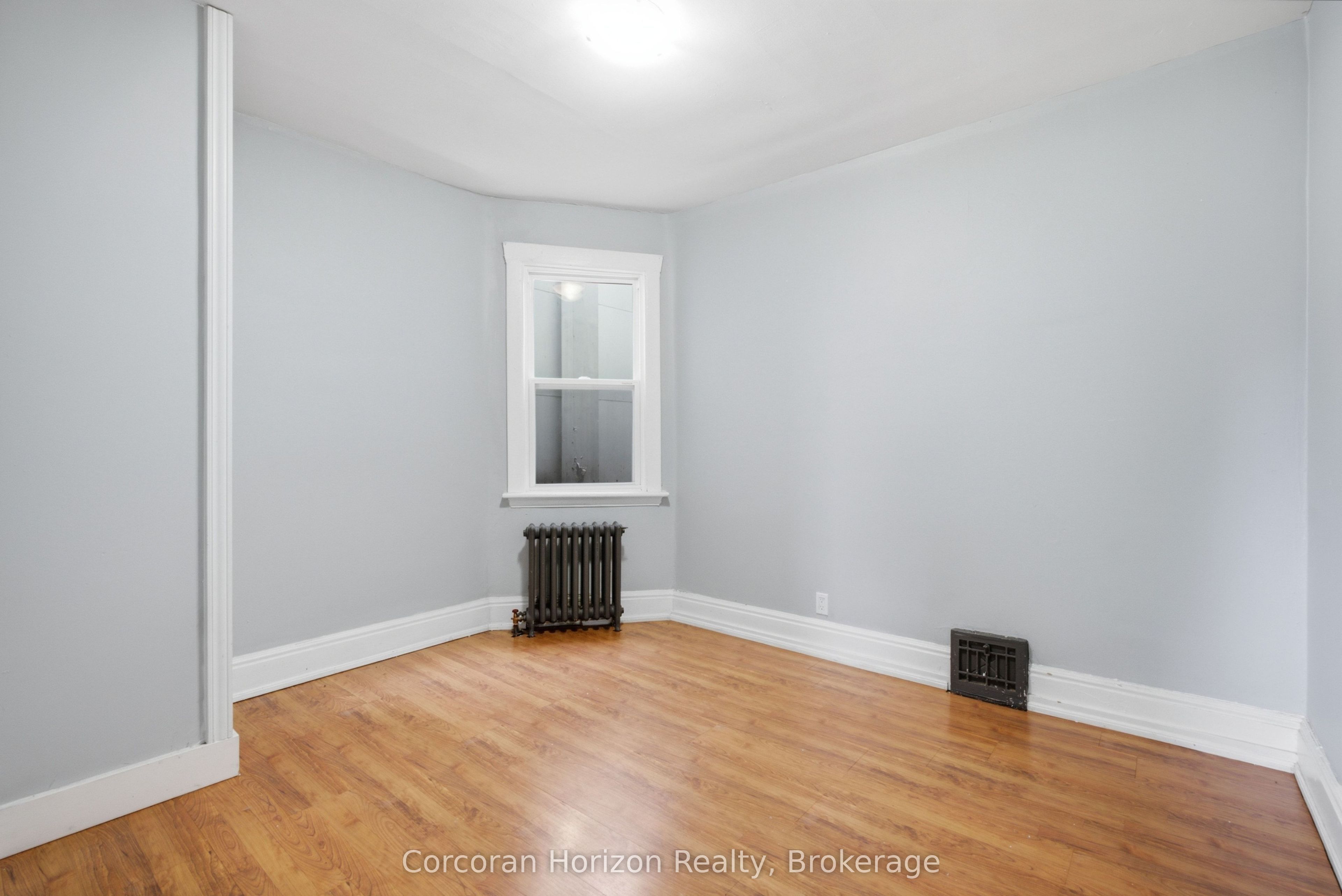 1539-1547 Barton Street E Property Photo 7
